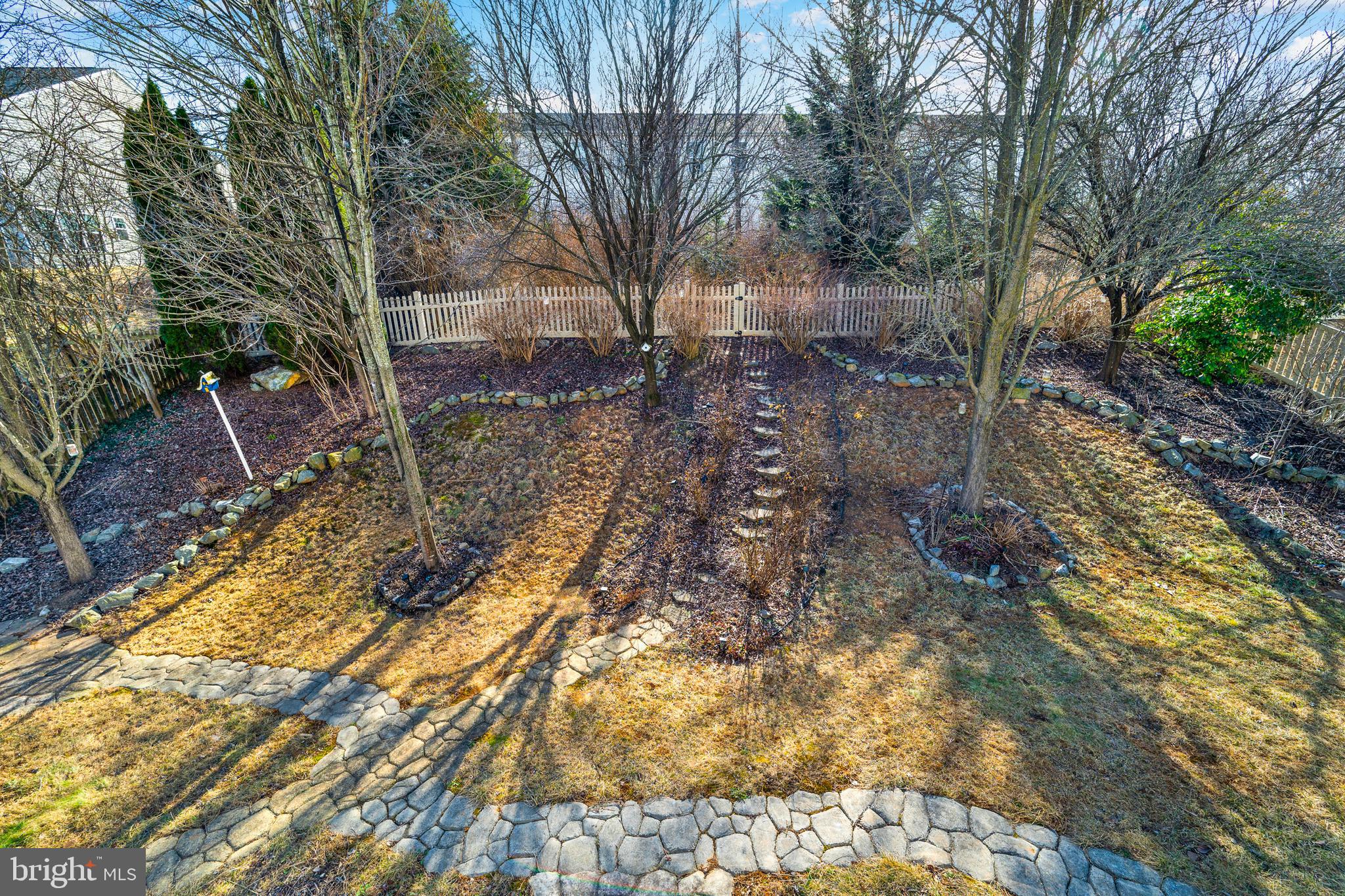 THE GALLERY - Residential Lease