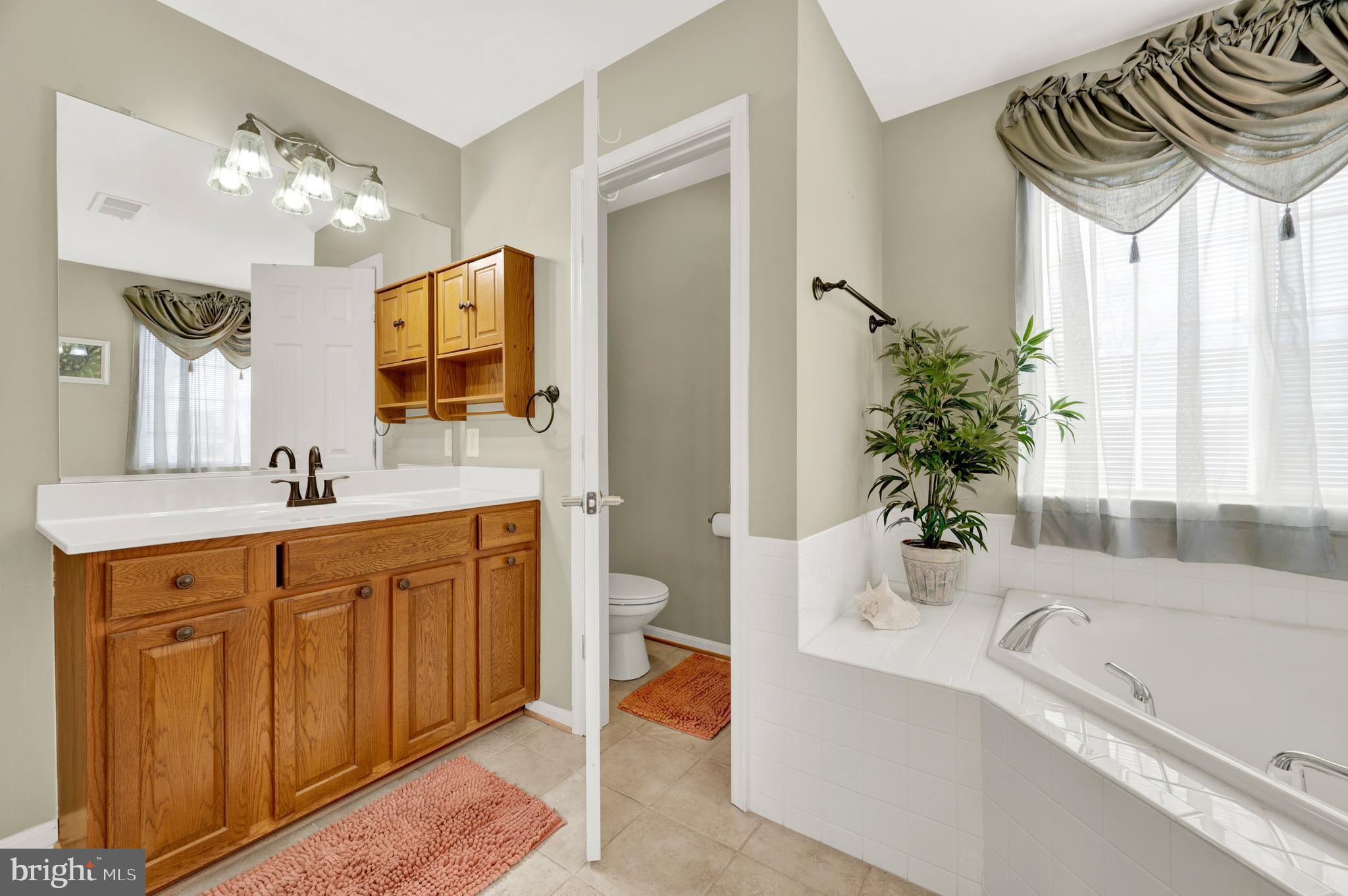 THE GALLERY - Residential Lease