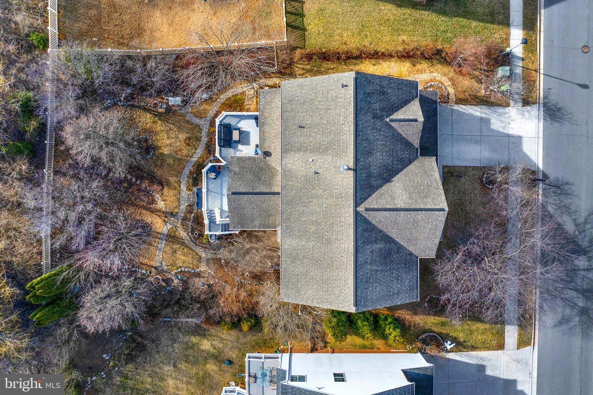 THE GALLERY - Residential Lease