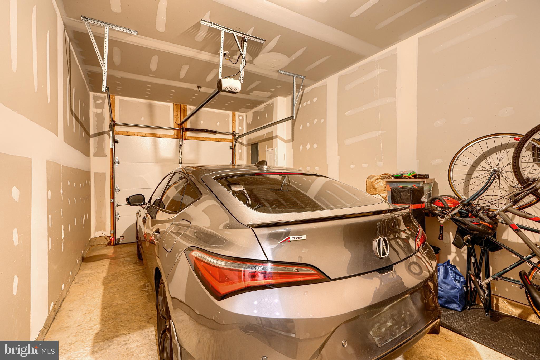 NEABSCO COMMONS - Residential