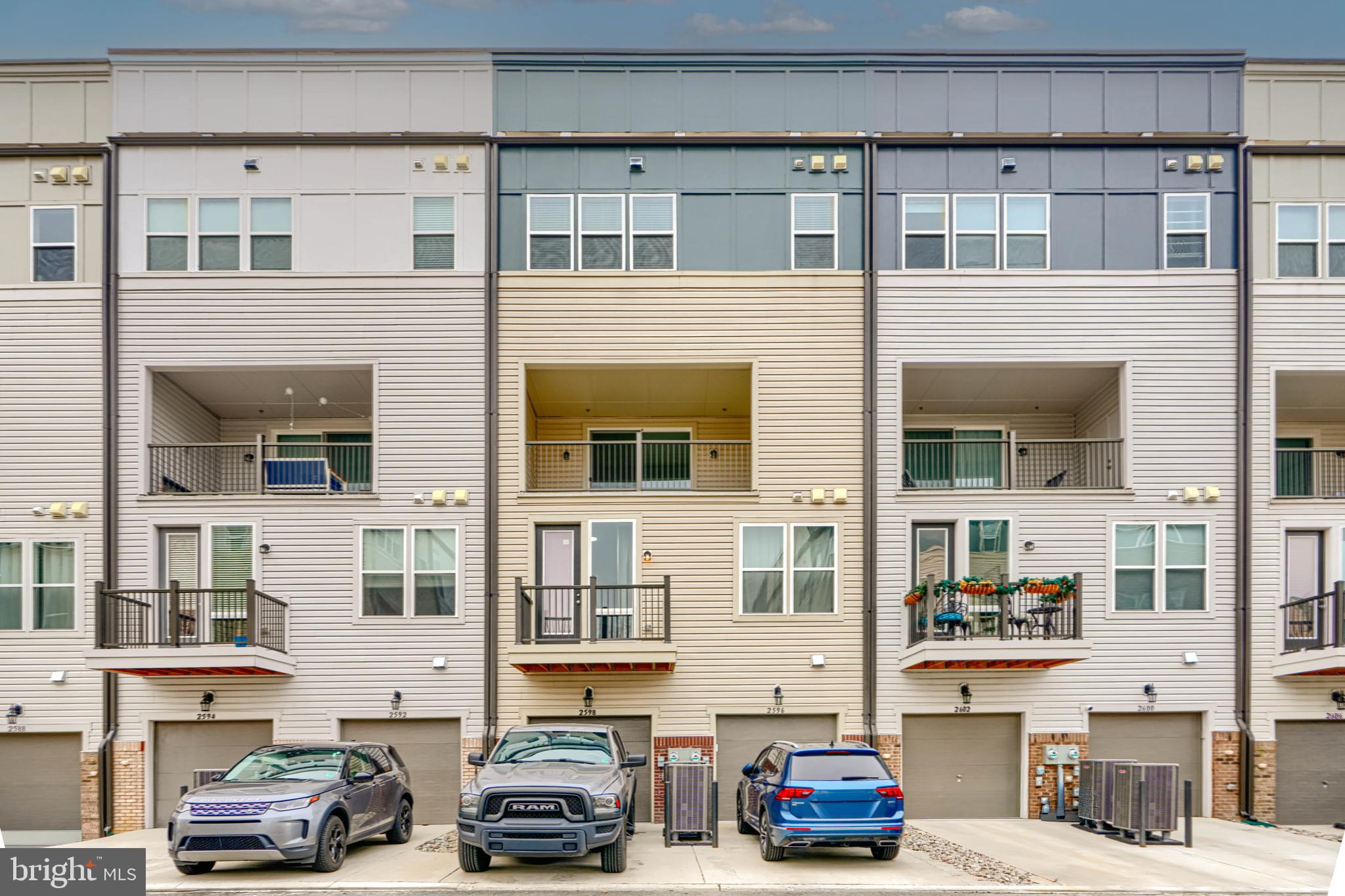 NEABSCO COMMONS - Residential