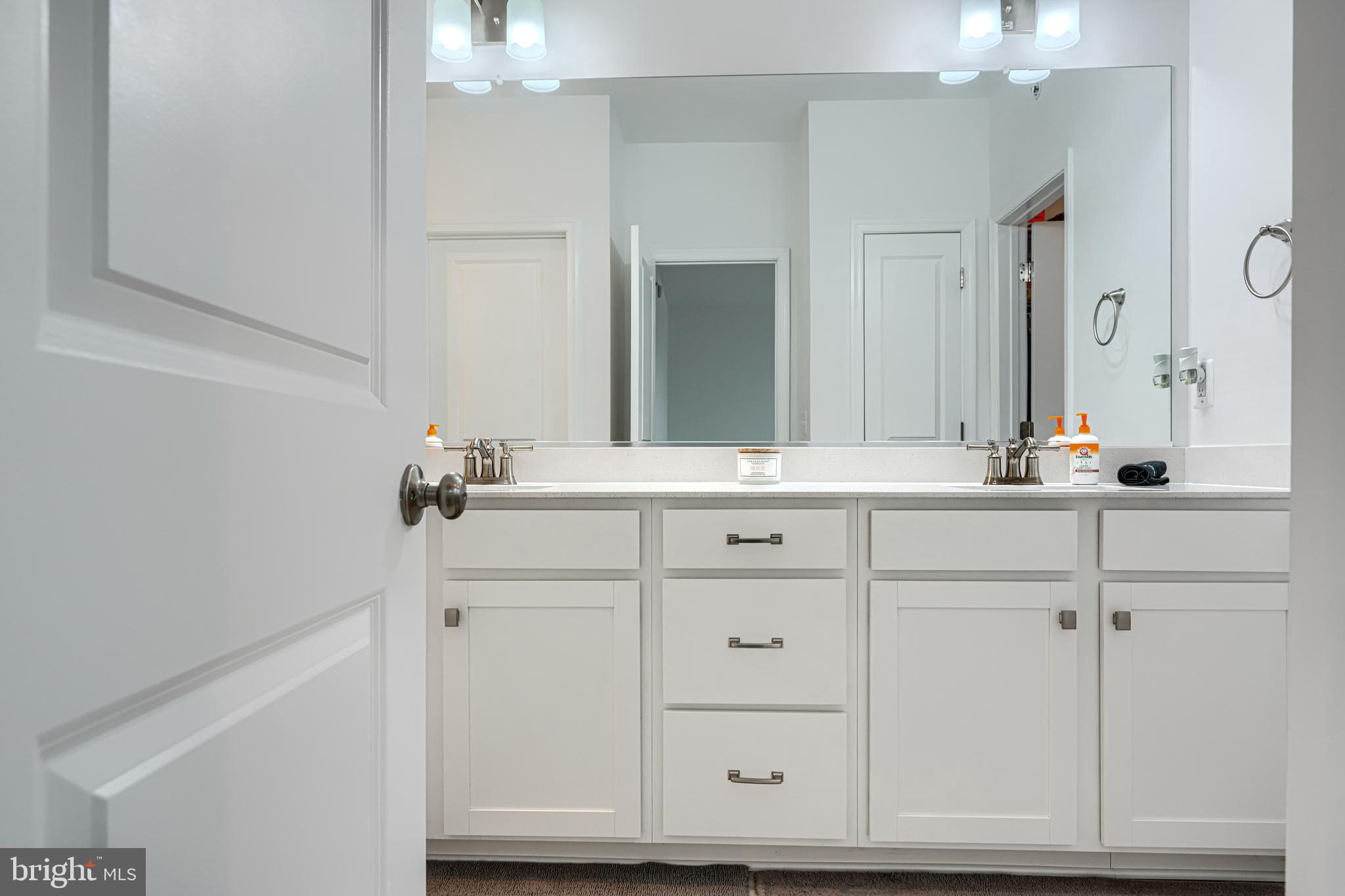 NEABSCO COMMONS - Residential