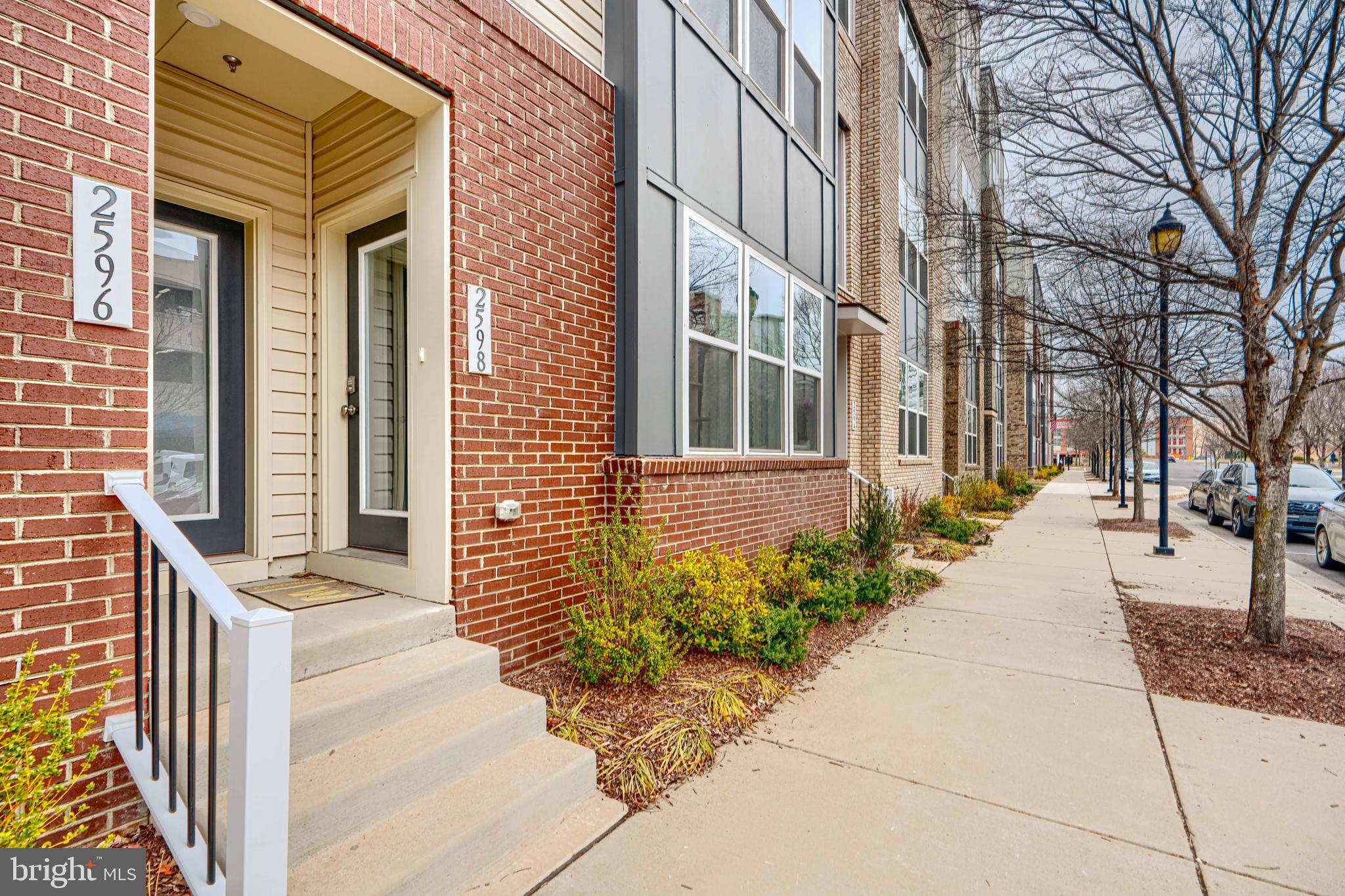 NEABSCO COMMONS - Residential