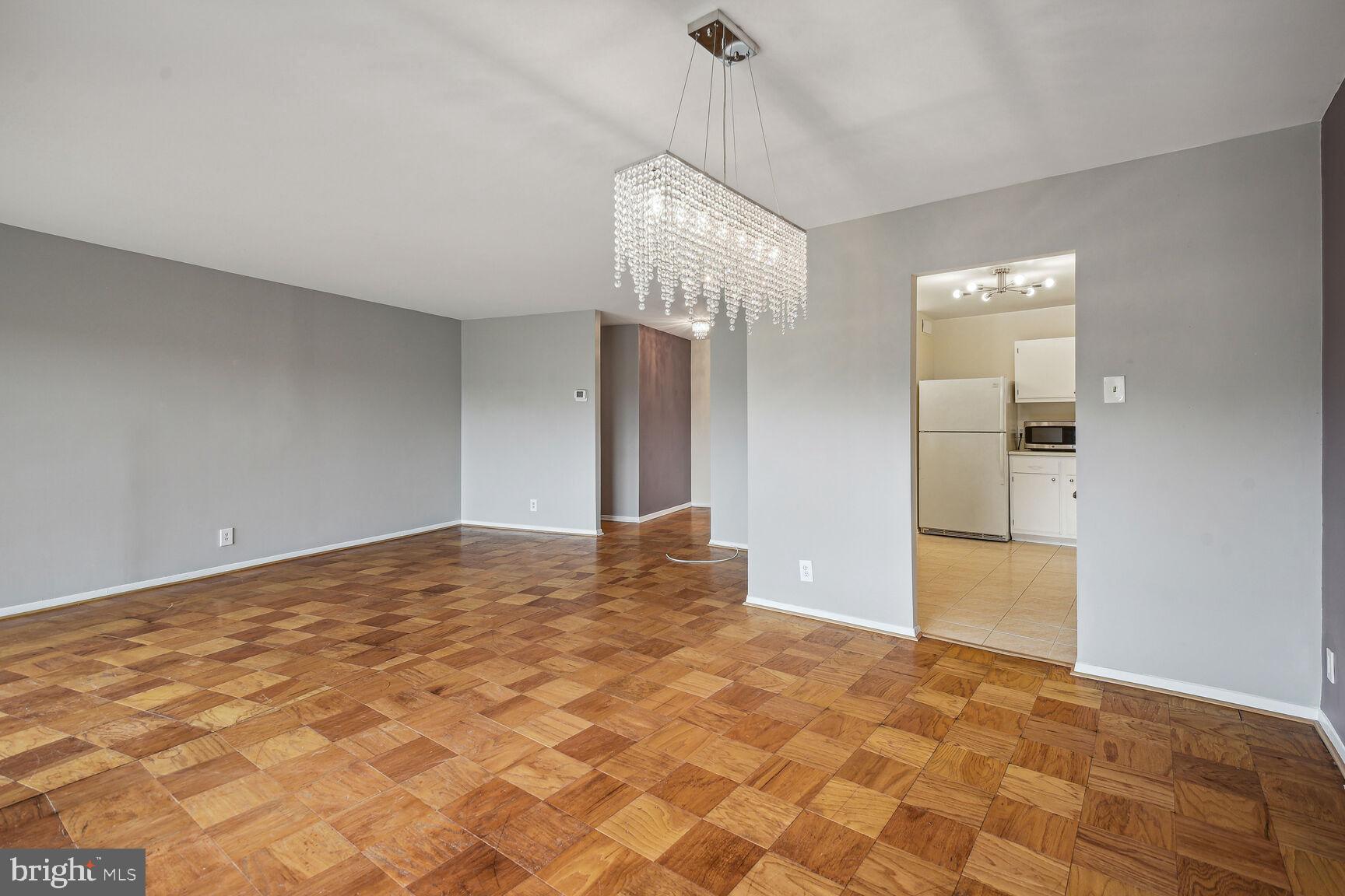 PARKSIDE PLAZA CODM - Residential Lease