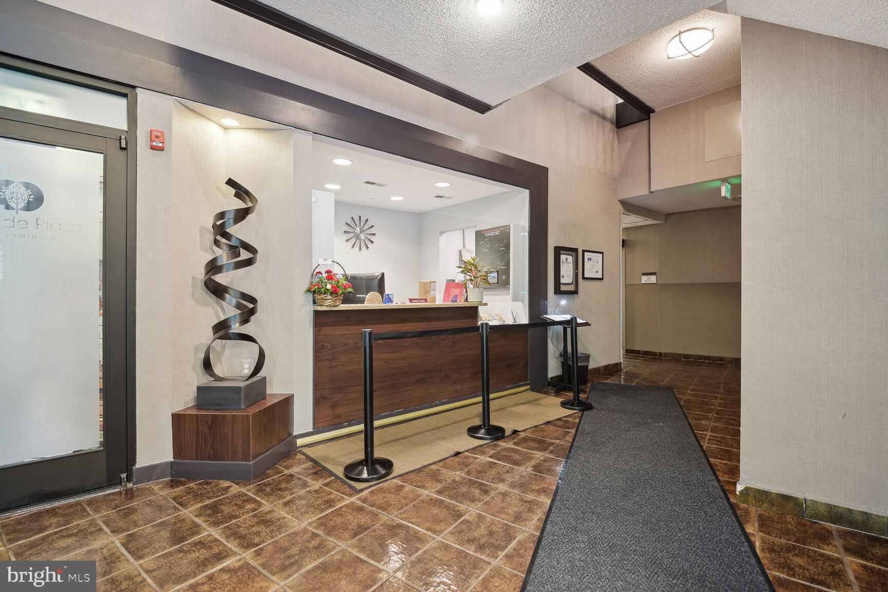 PARKSIDE PLAZA CODM - Residential Lease