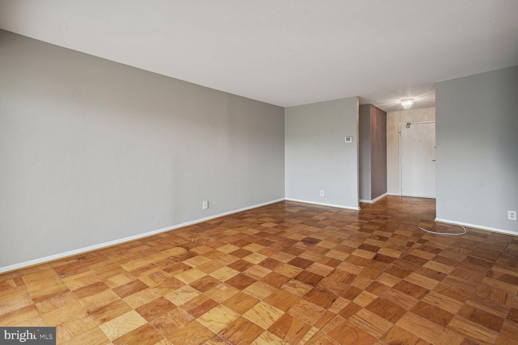 PARKSIDE PLAZA CODM - Residential Lease