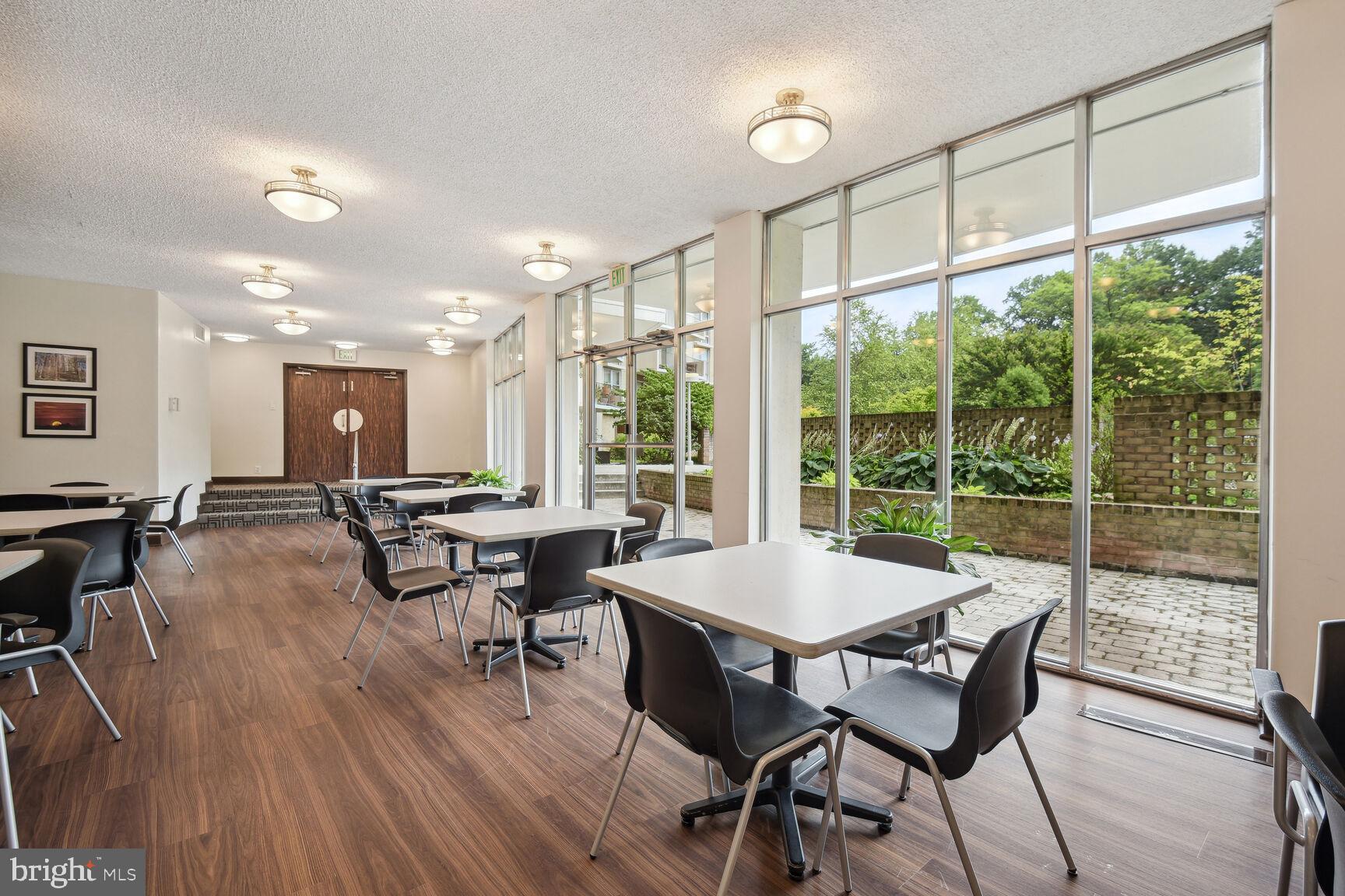 PARKSIDE PLAZA CODM - Residential Lease