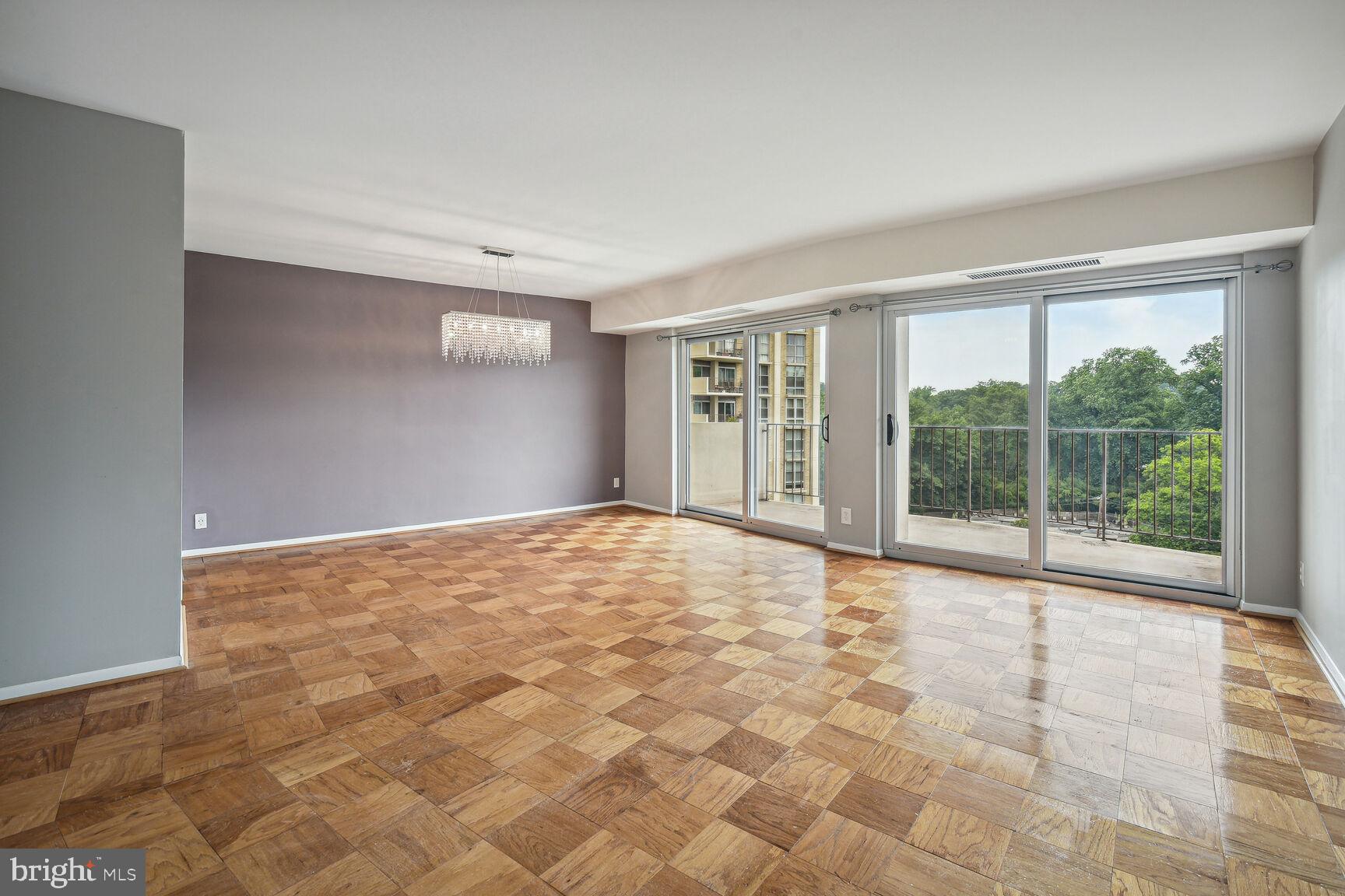 PARKSIDE PLAZA CODM - Residential Lease