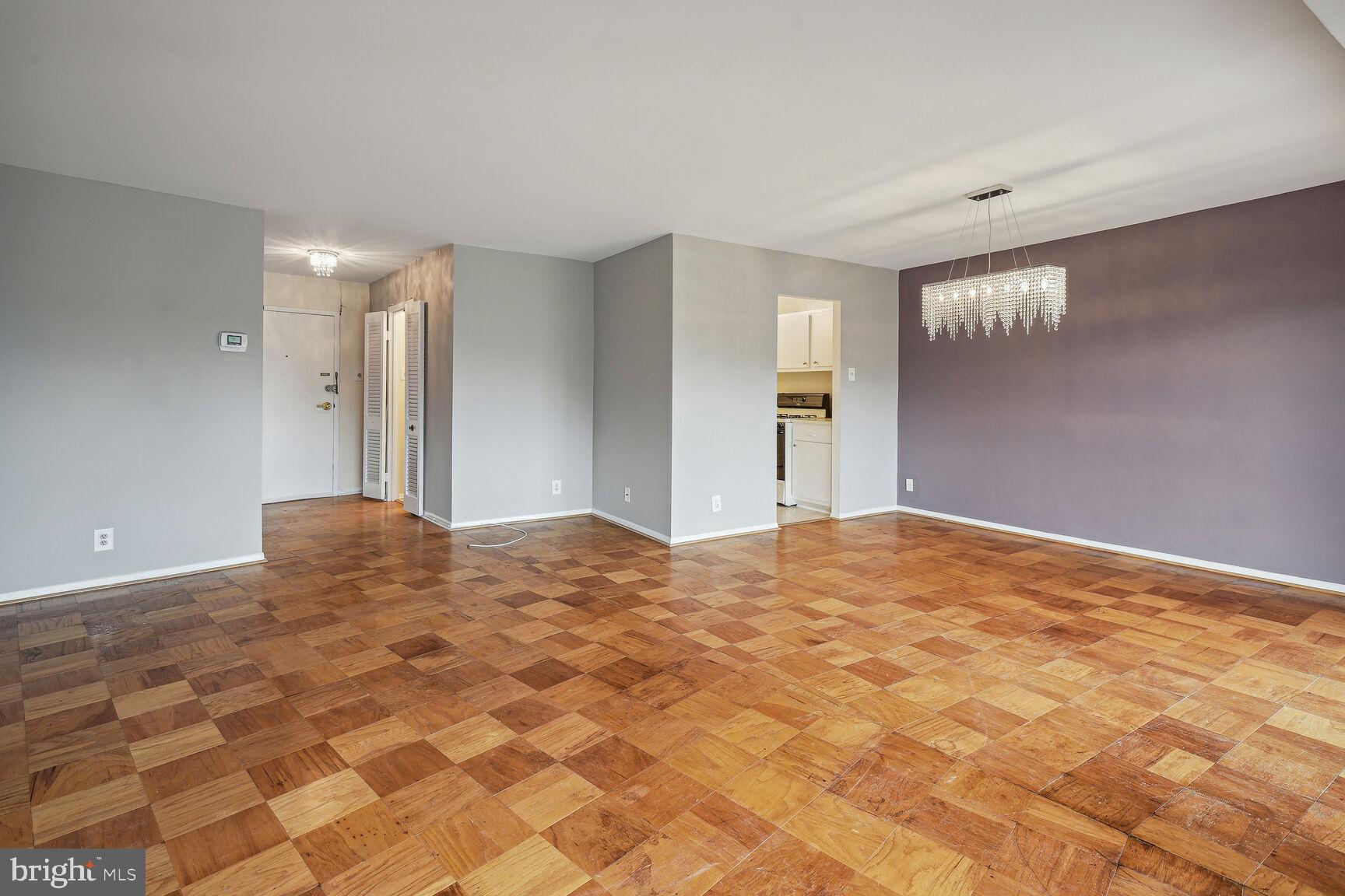 PARKSIDE PLAZA CODM - Residential Lease