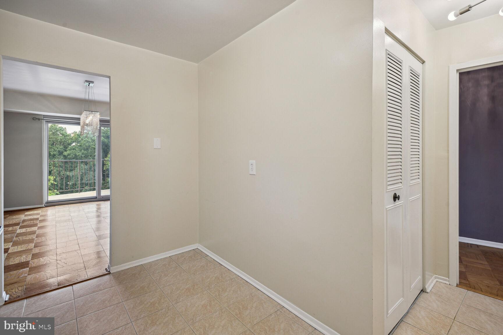 PARKSIDE PLAZA CODM - Residential Lease