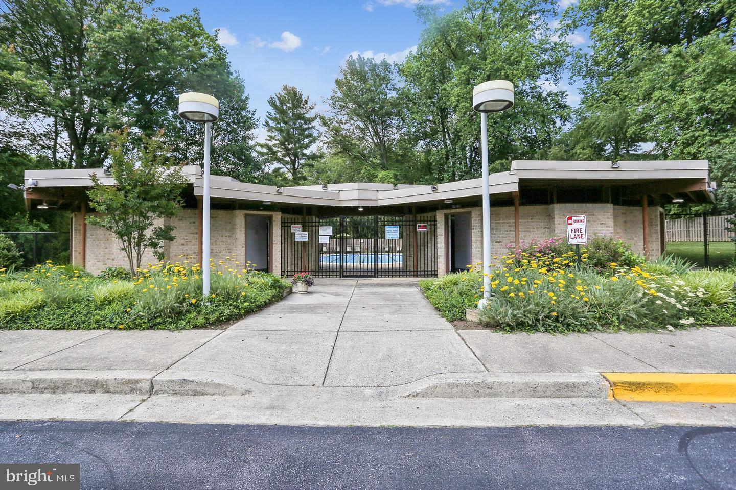 PARKSIDE PLAZA CODM - Residential Lease