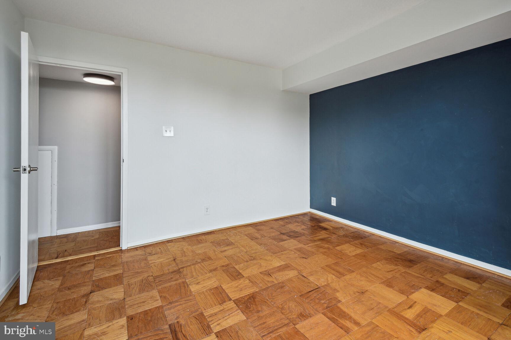 PARKSIDE PLAZA CODM - Residential Lease