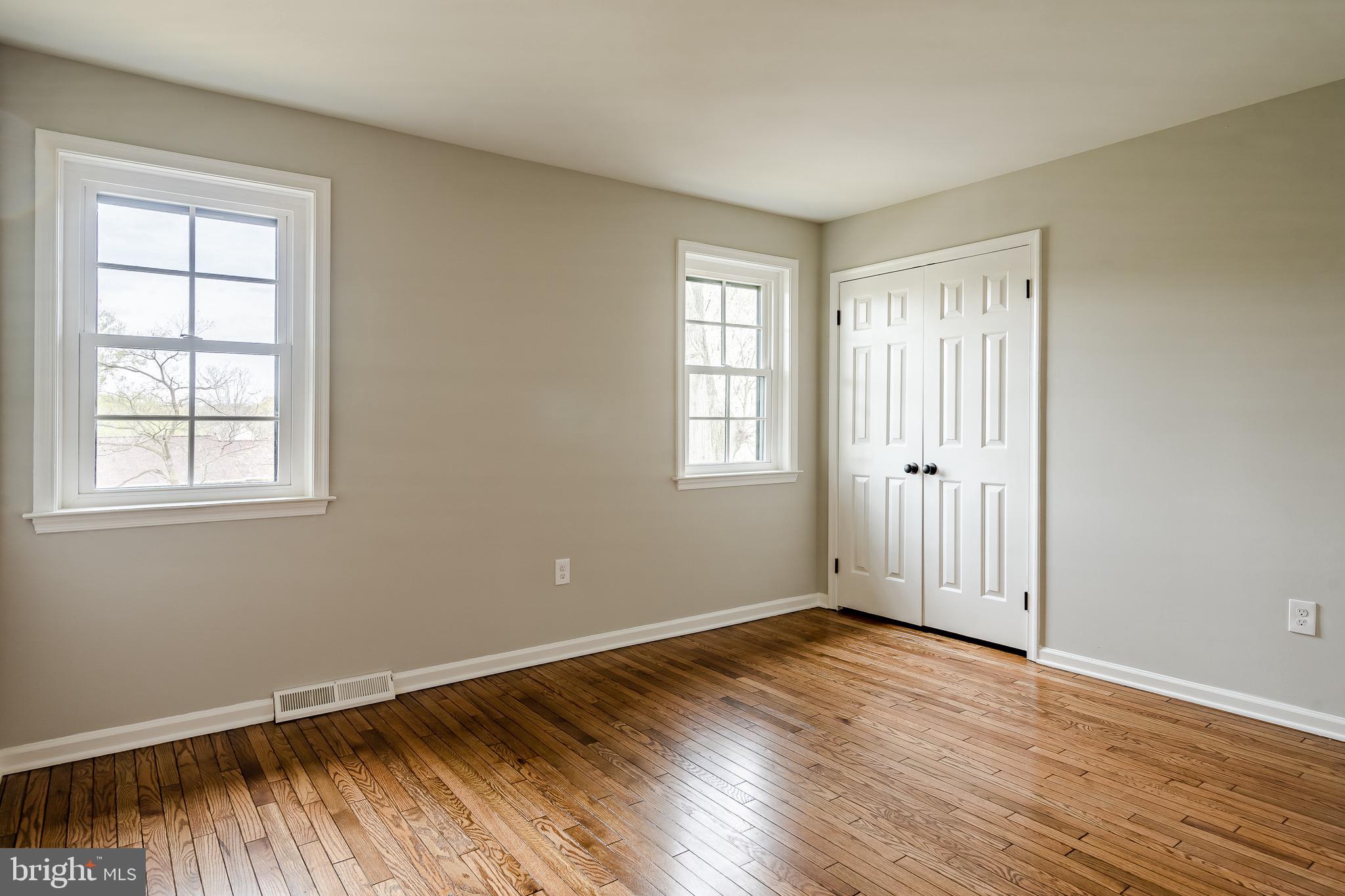 FOX FIELDS - Residential