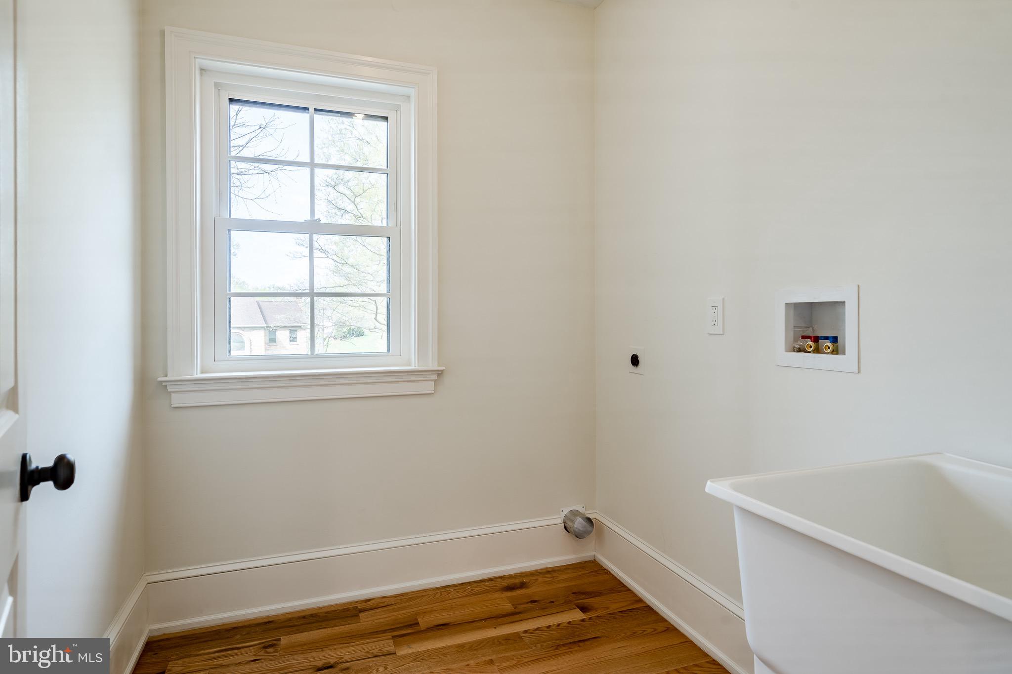 FOX FIELDS - Residential