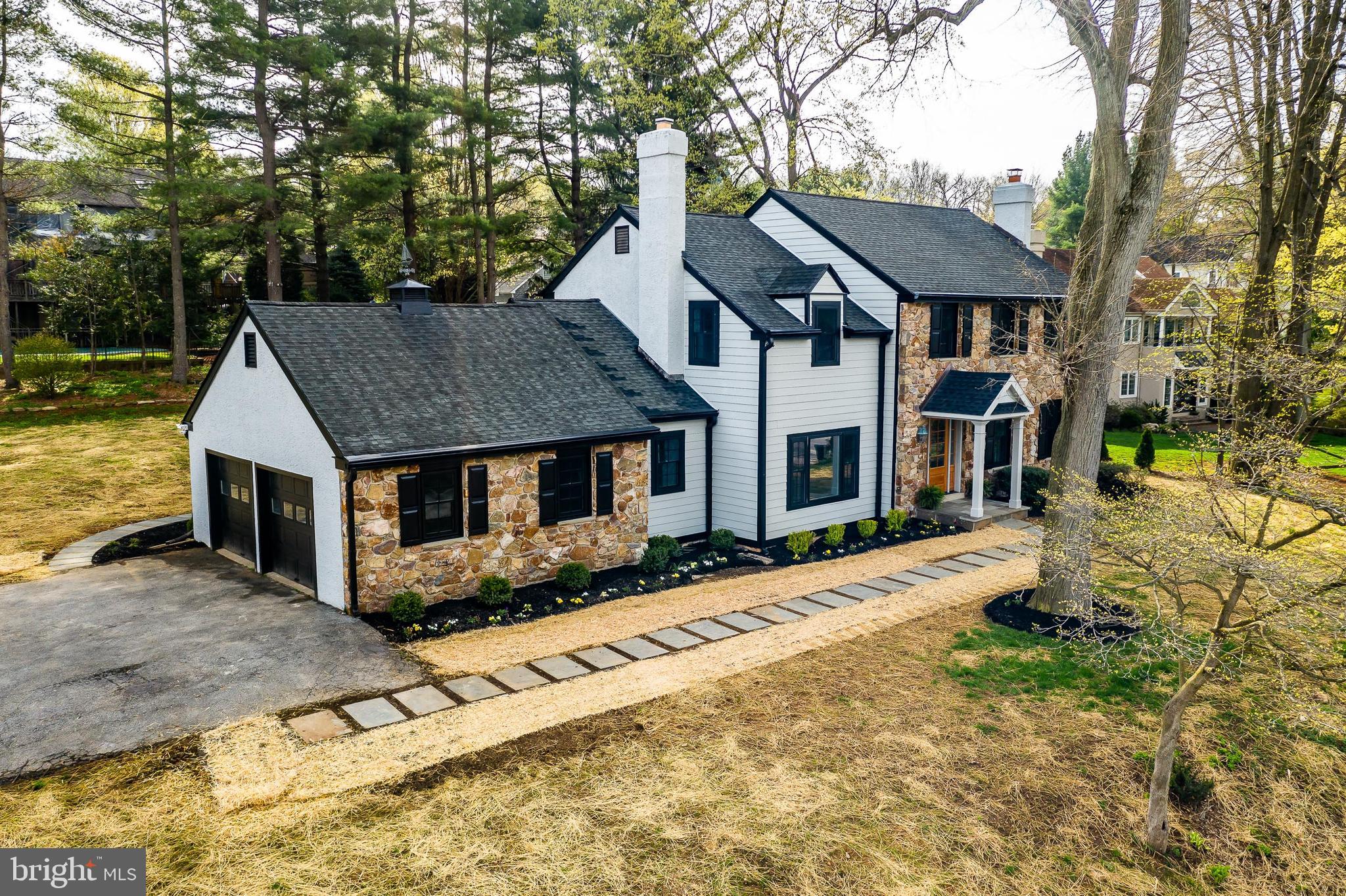 FOX FIELDS - Residential