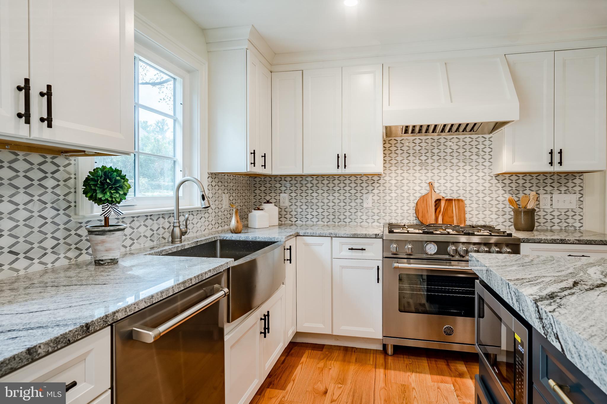 FOX FIELDS - Residential