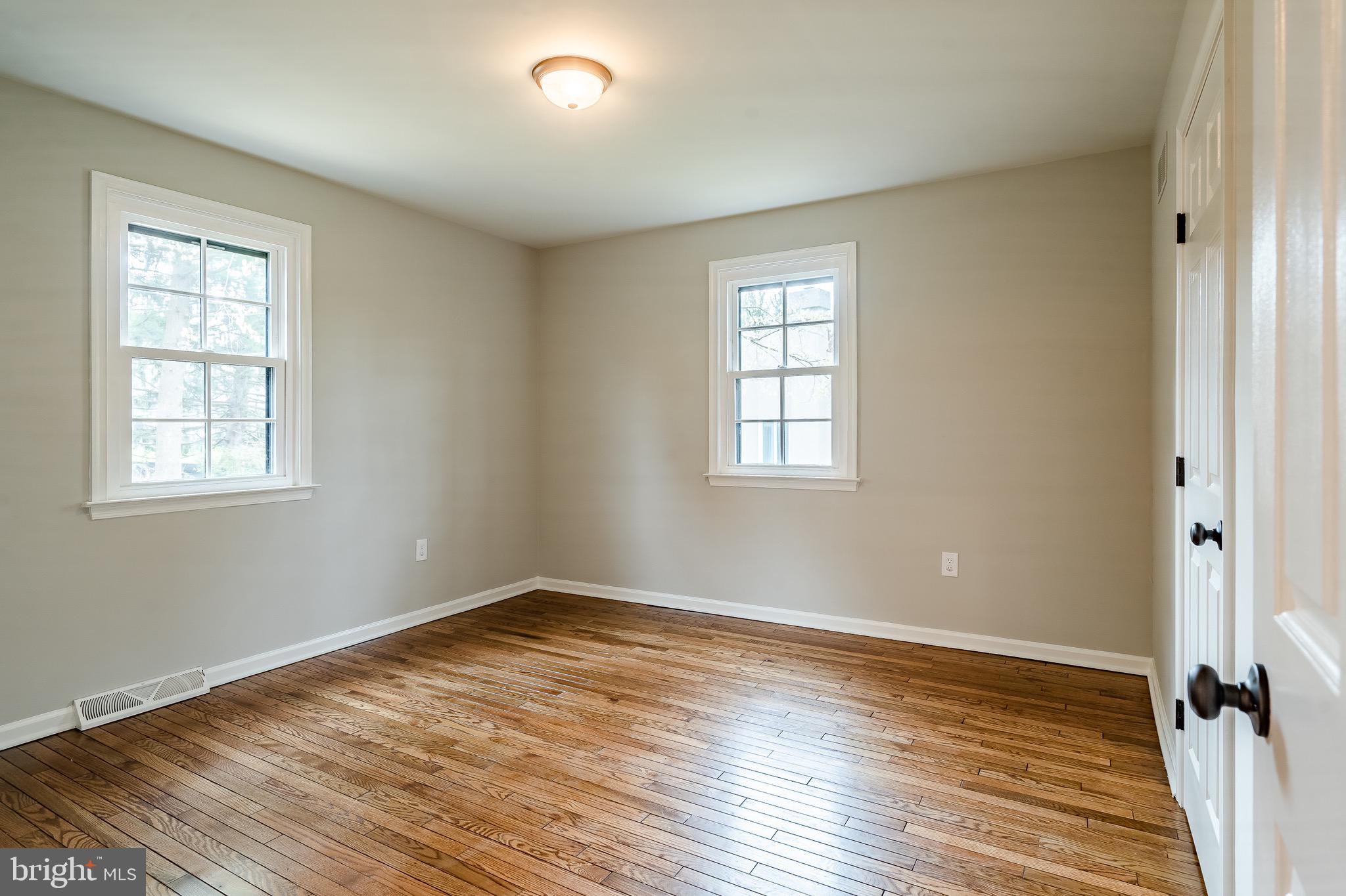 FOX FIELDS - Residential