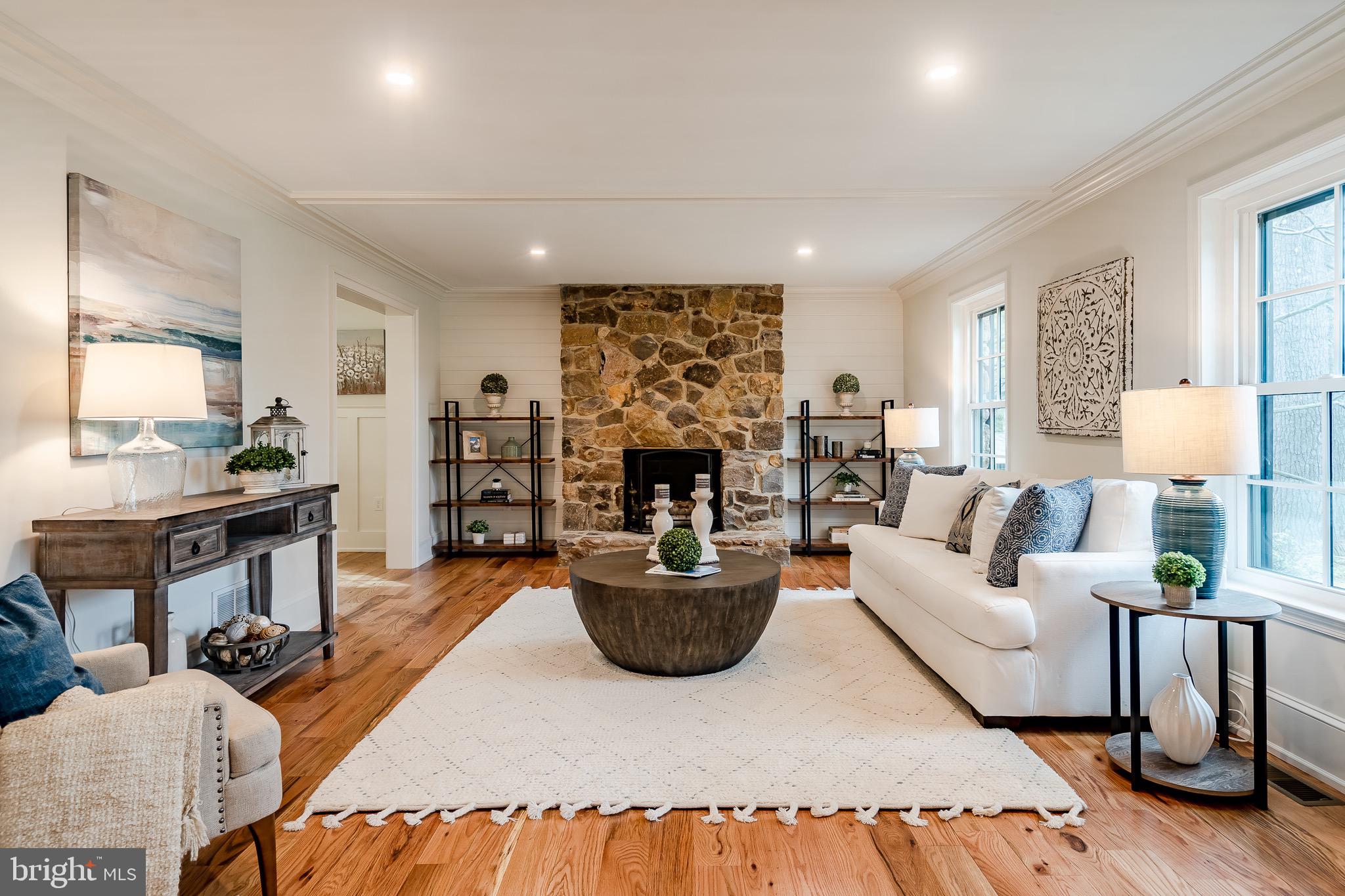 FOX FIELDS - Residential