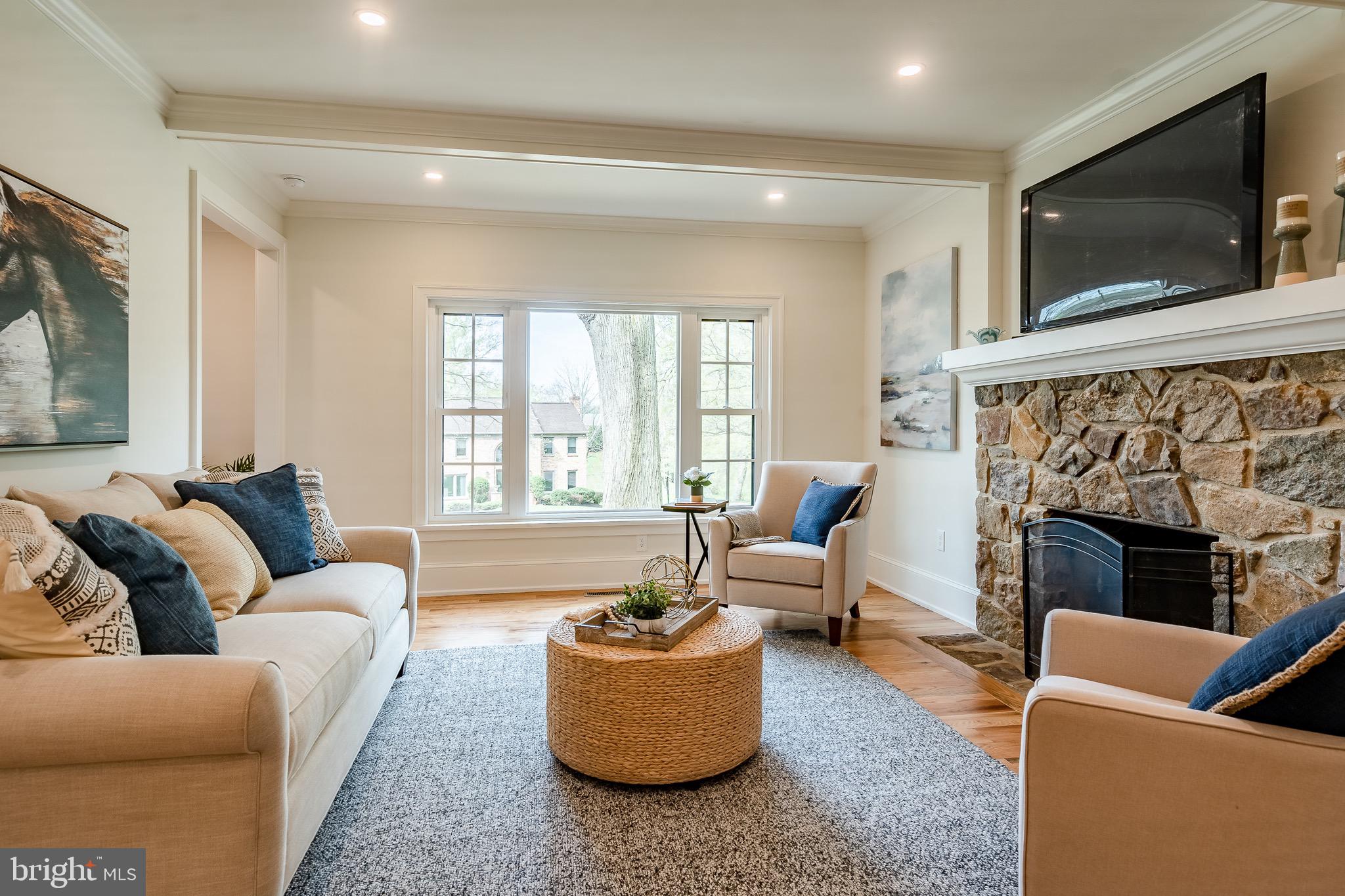 FOX FIELDS - Residential