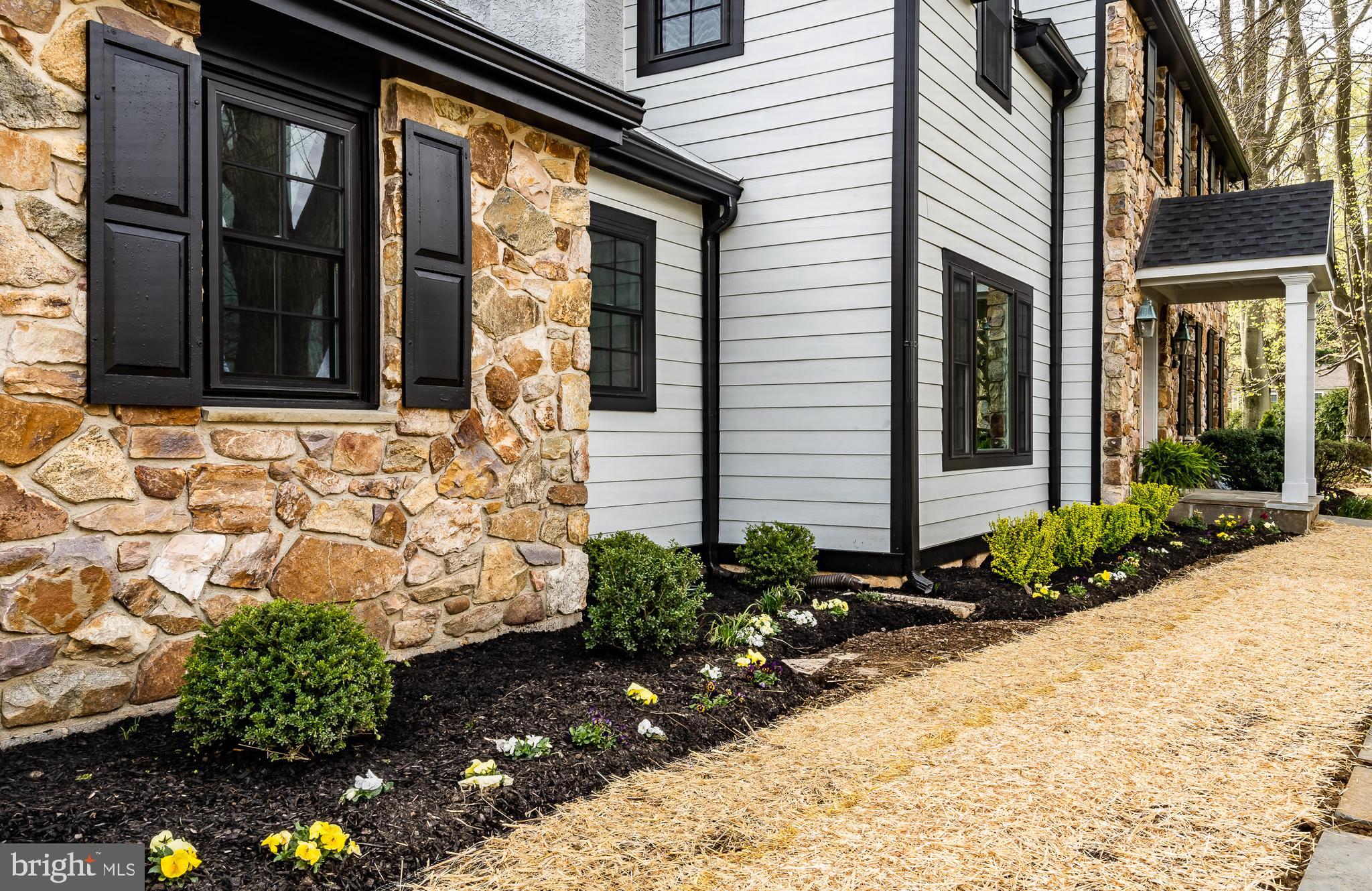 FOX FIELDS - Residential