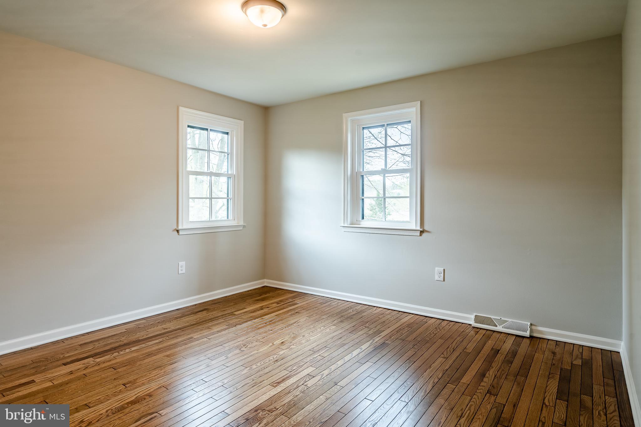 FOX FIELDS - Residential