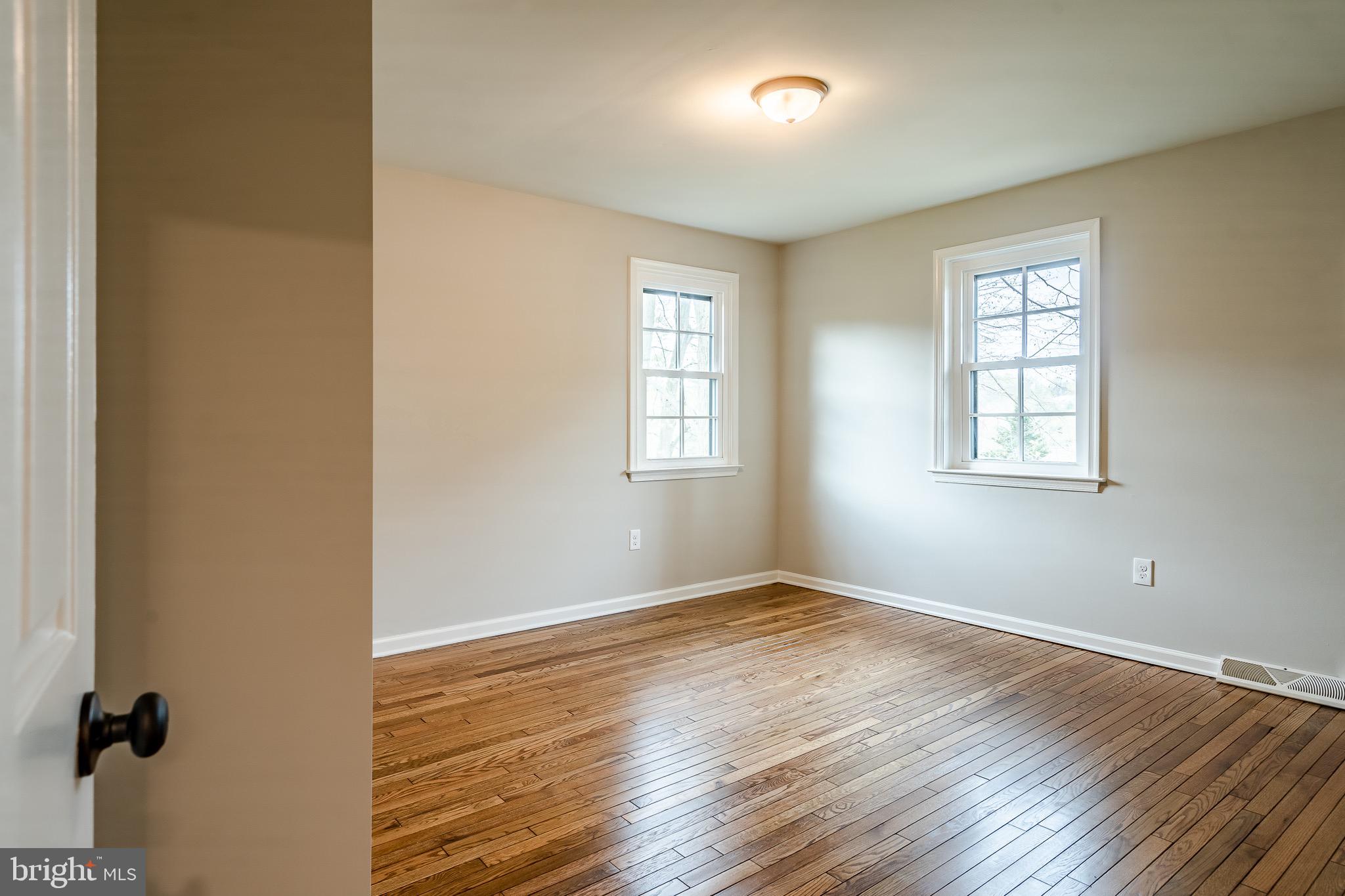 FOX FIELDS - Residential