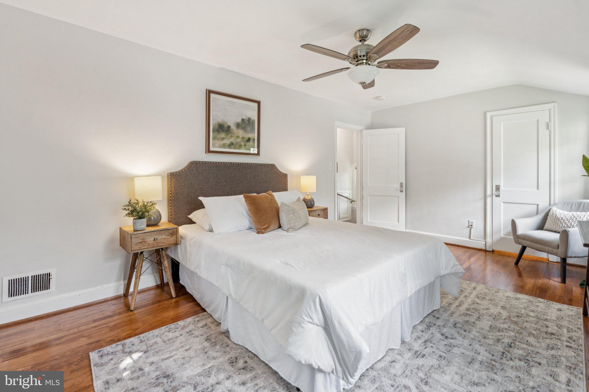 COLUMBIA FOREST - Residential