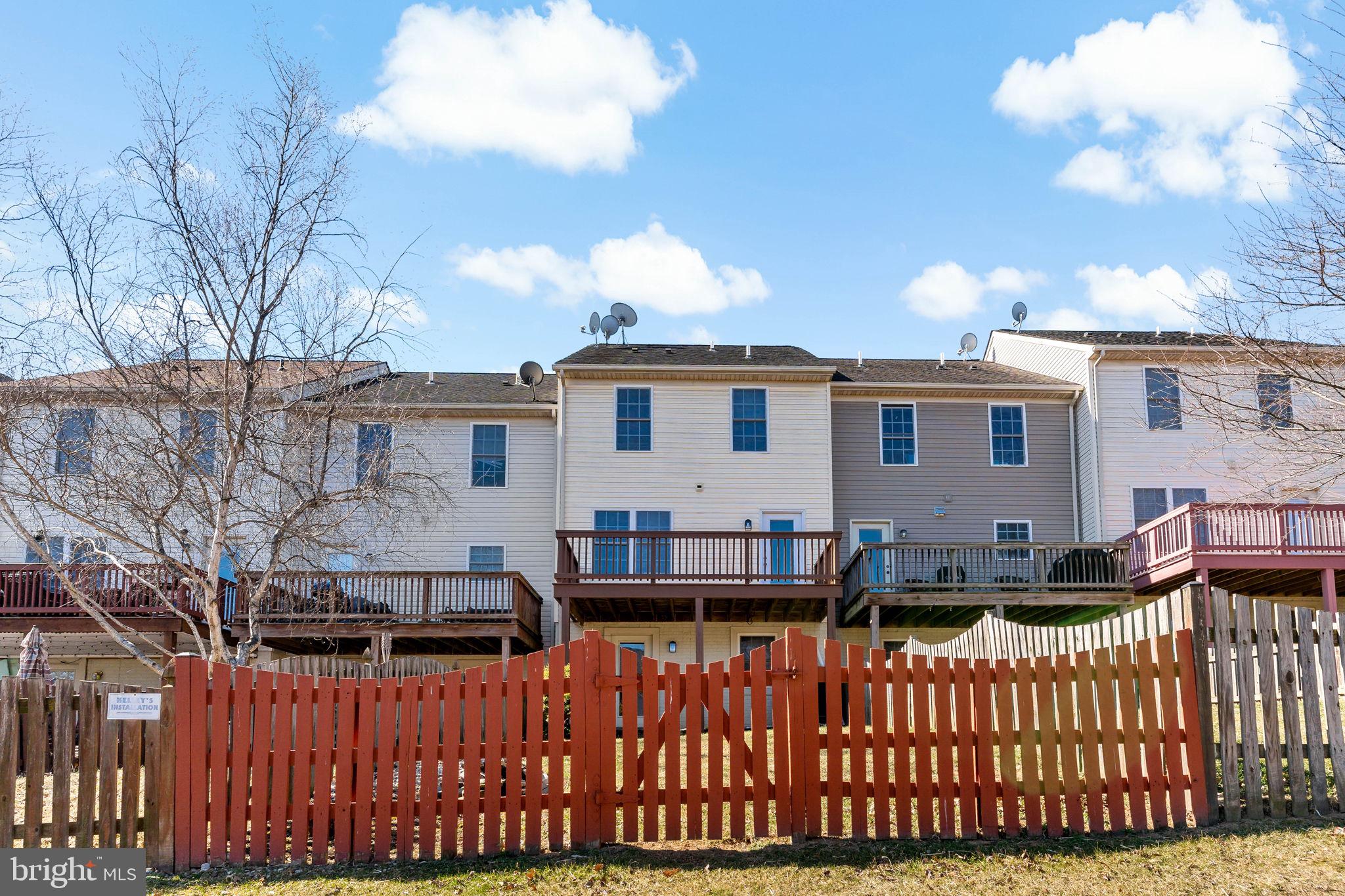 HAMMONDS MILL - Residential