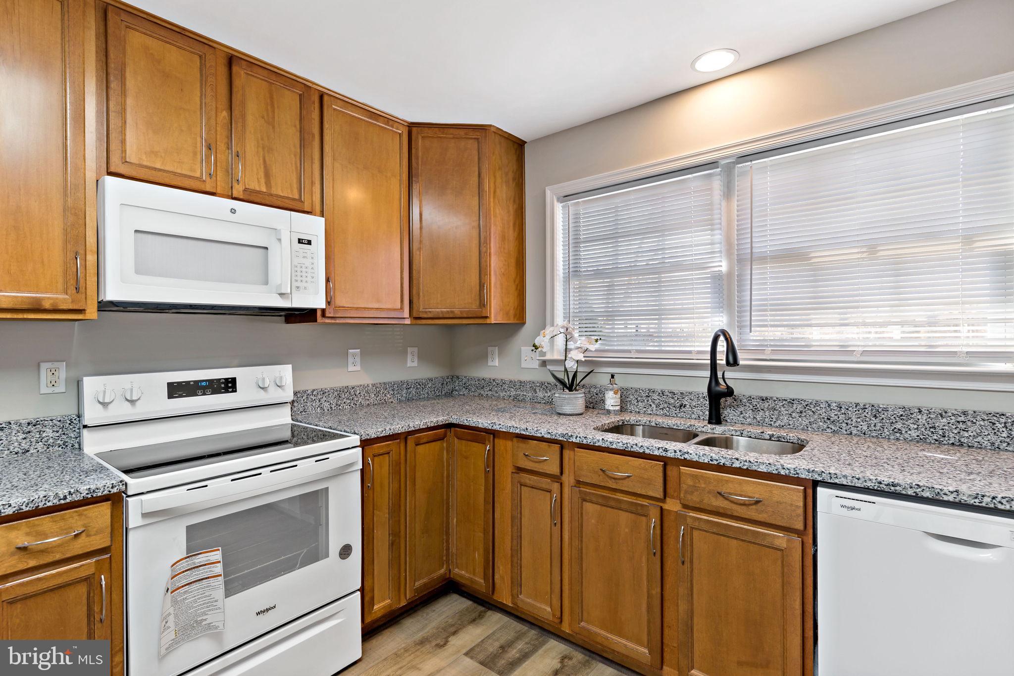 HAMMONDS MILL - Residential