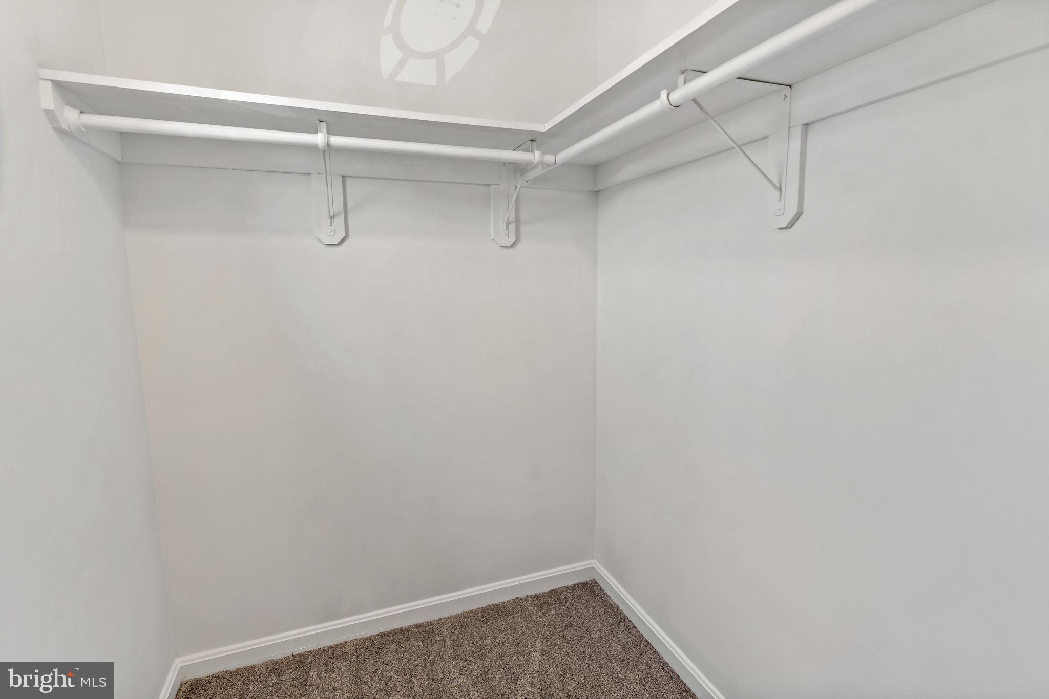 HAMMONDS MILL - Residential