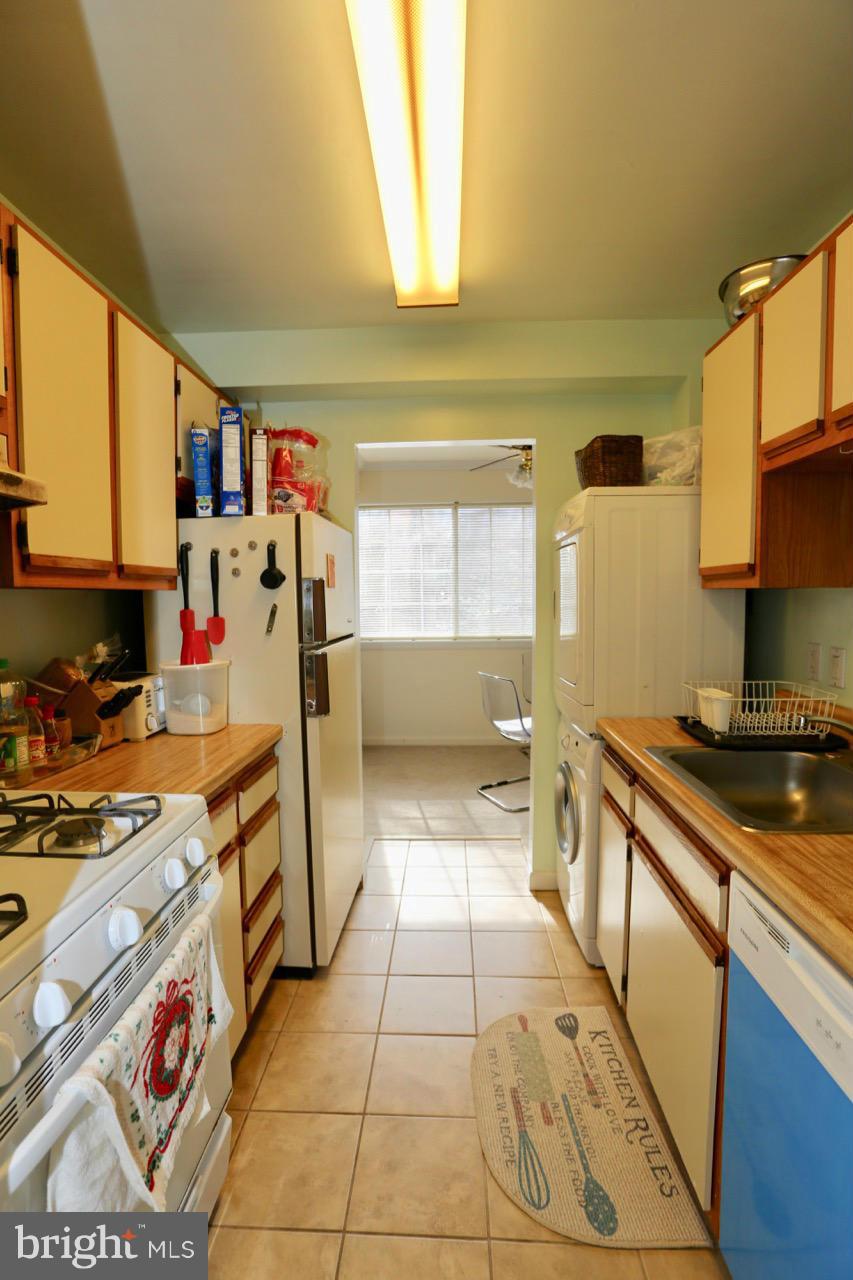 RIVER TERRACE - Residential