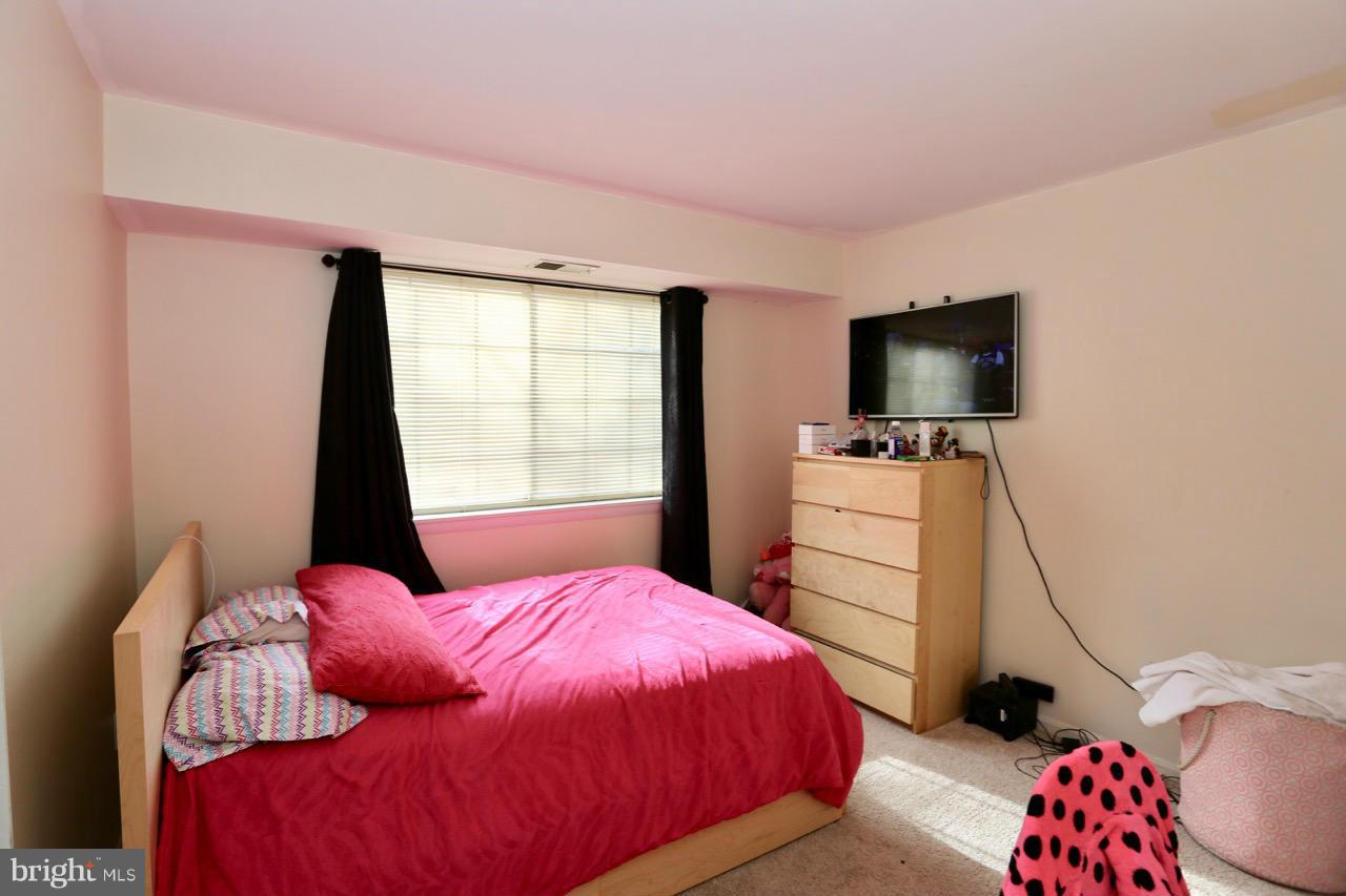 RIVER TERRACE - Residential