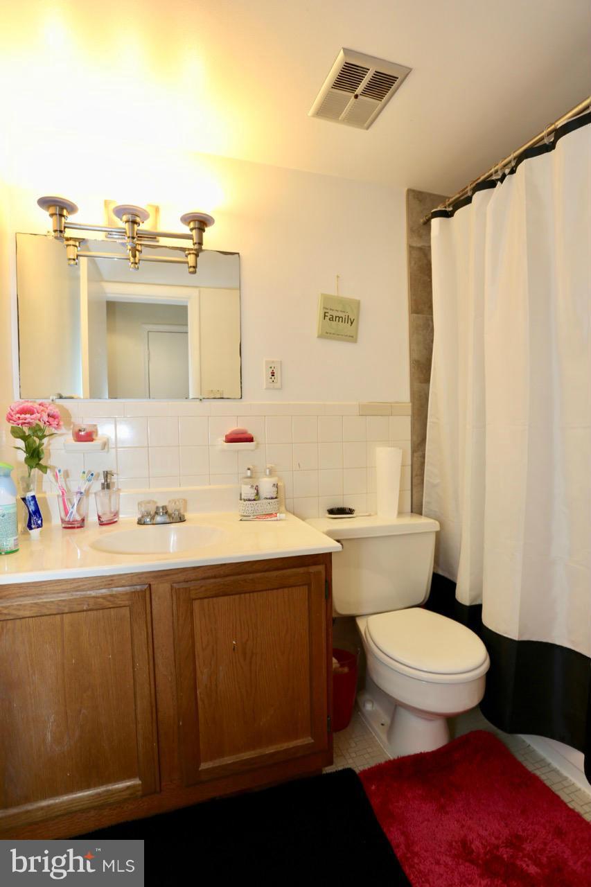 RIVER TERRACE - Residential