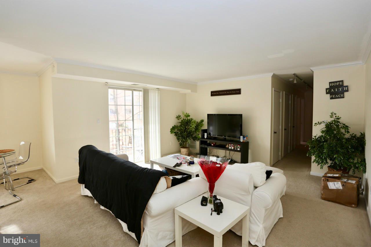 RIVER TERRACE - Residential