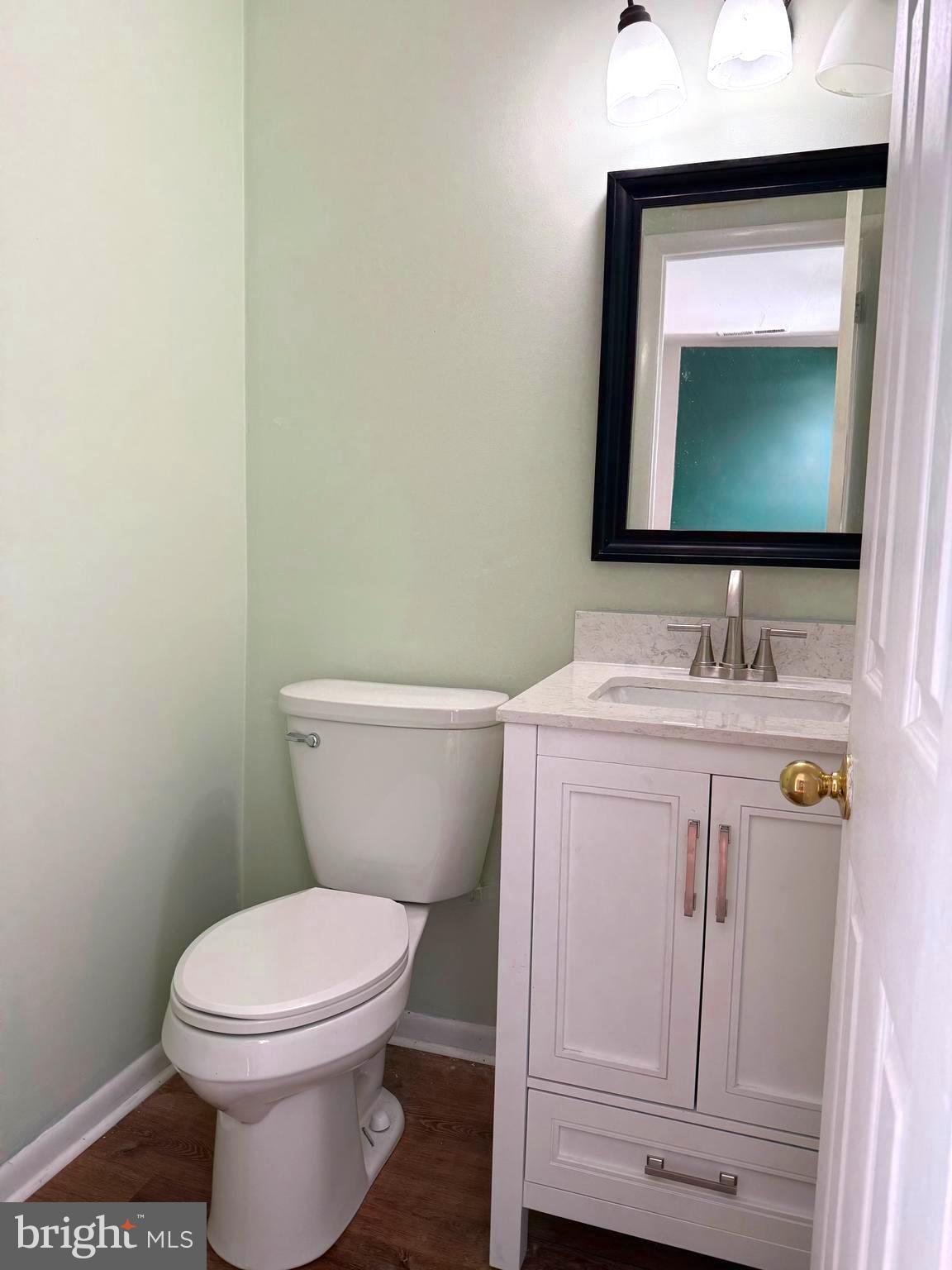 SUMMIT HOUSE - Residential Lease