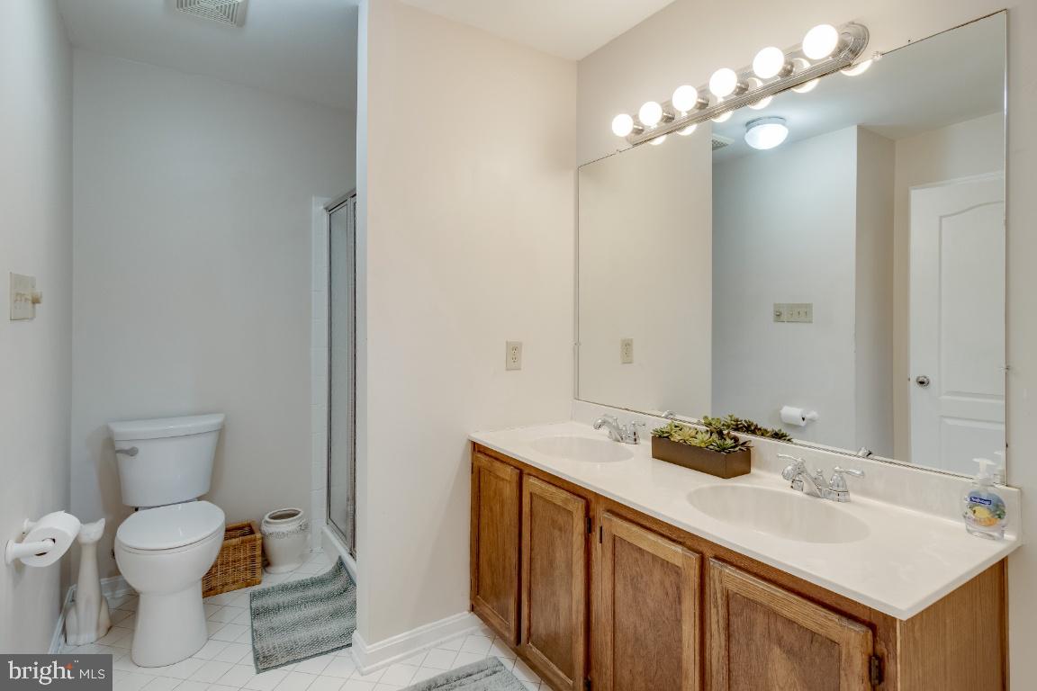 FAIRLAND ACRES - Residential Lease