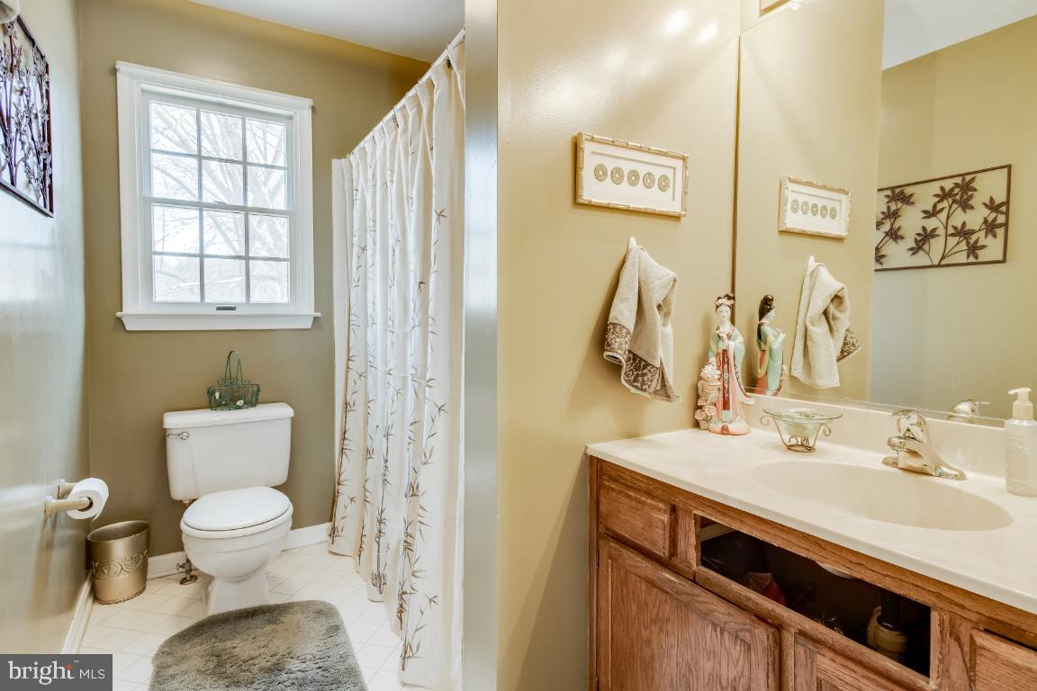 FAIRLAND ACRES - Residential Lease