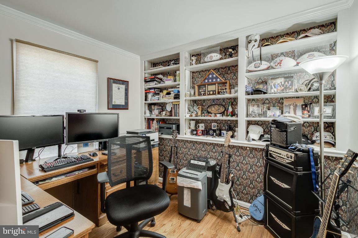 FAIRLAND ACRES - Residential Lease