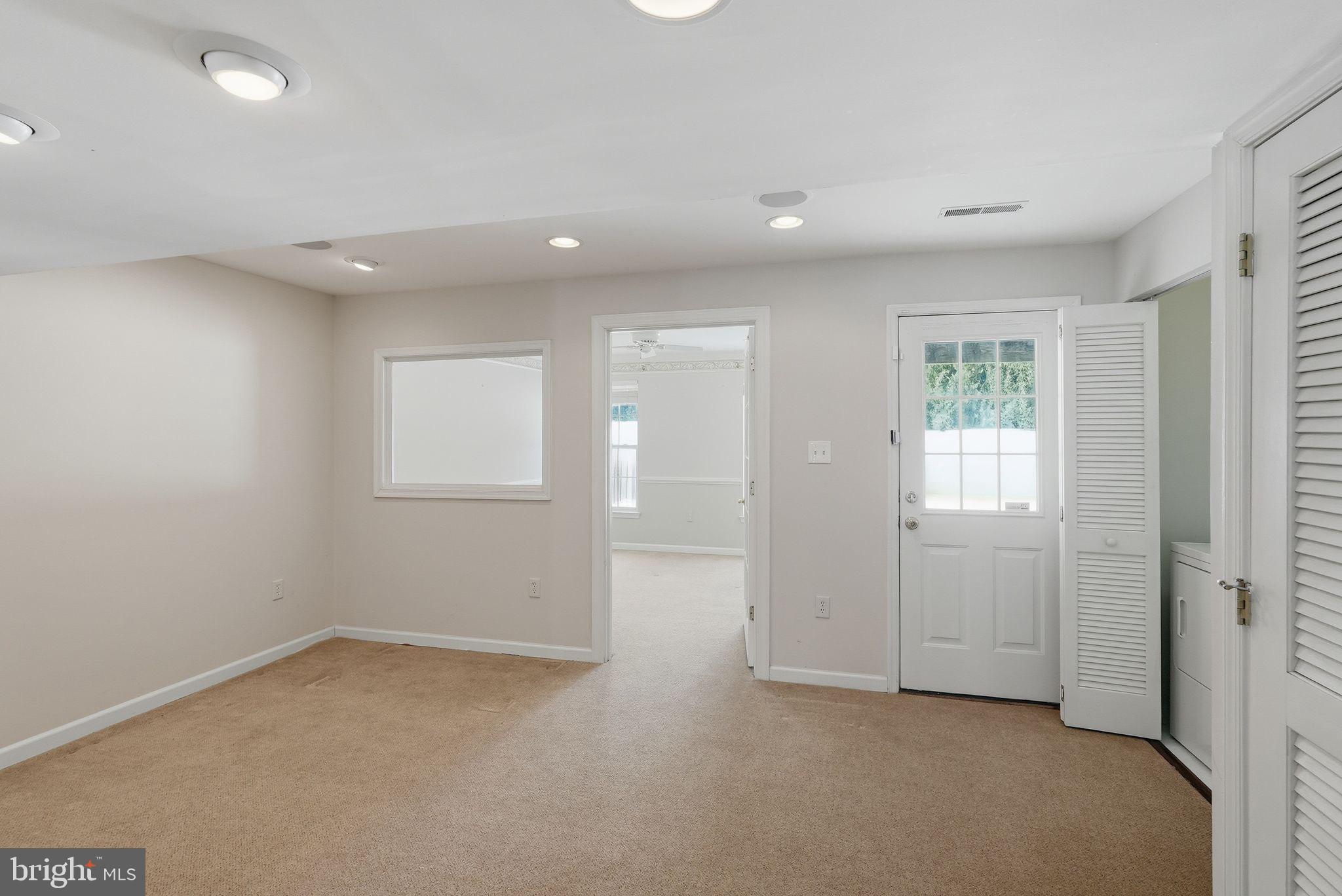 3 CARRIAGE HOUSE ROAD