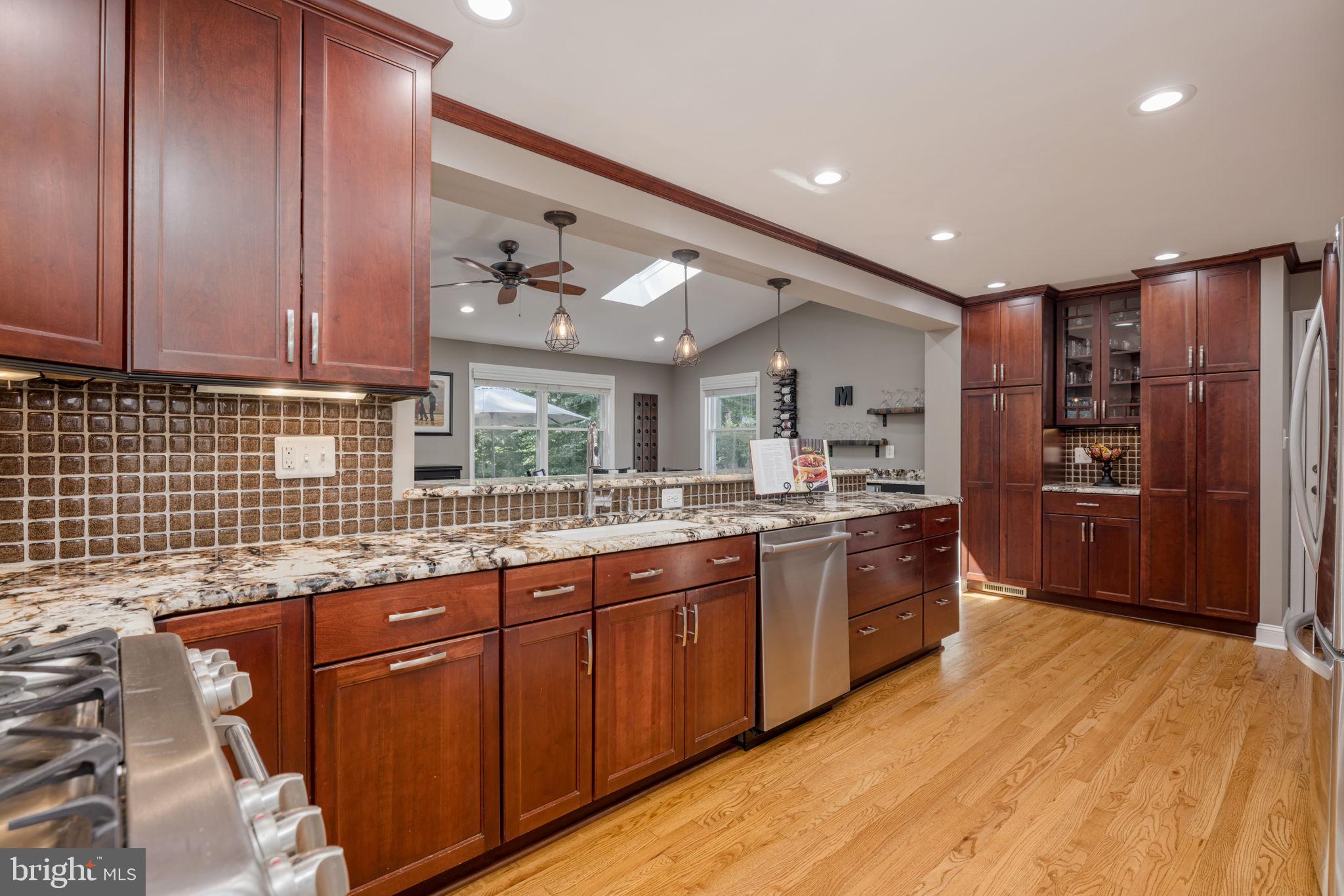 ORANGE HUNT ESTATES - Residential