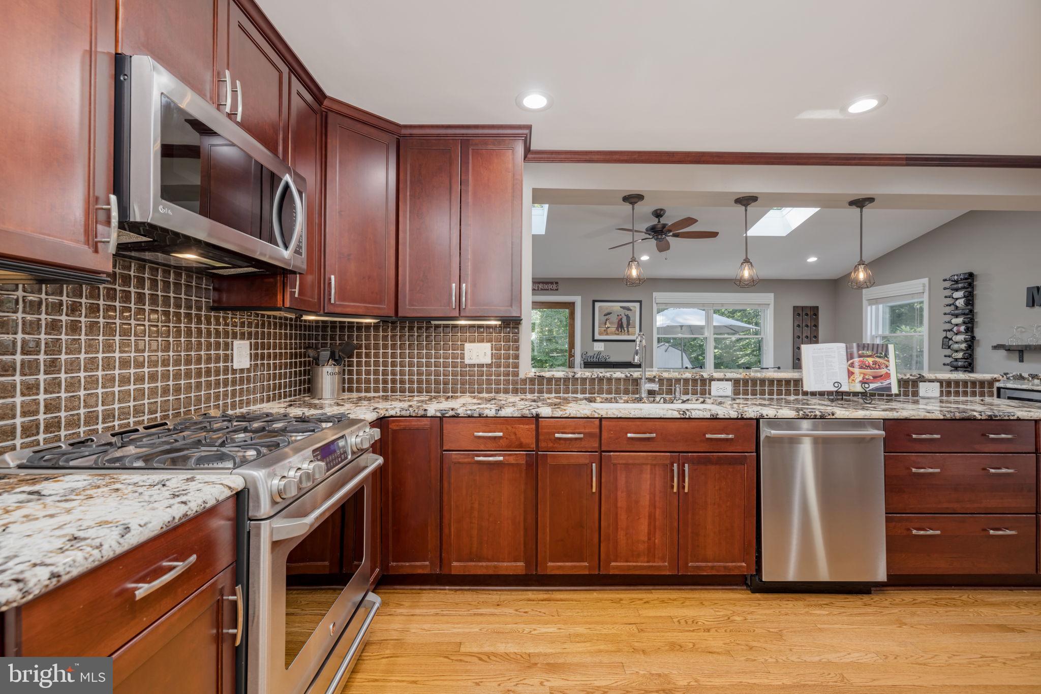 ORANGE HUNT ESTATES - Residential