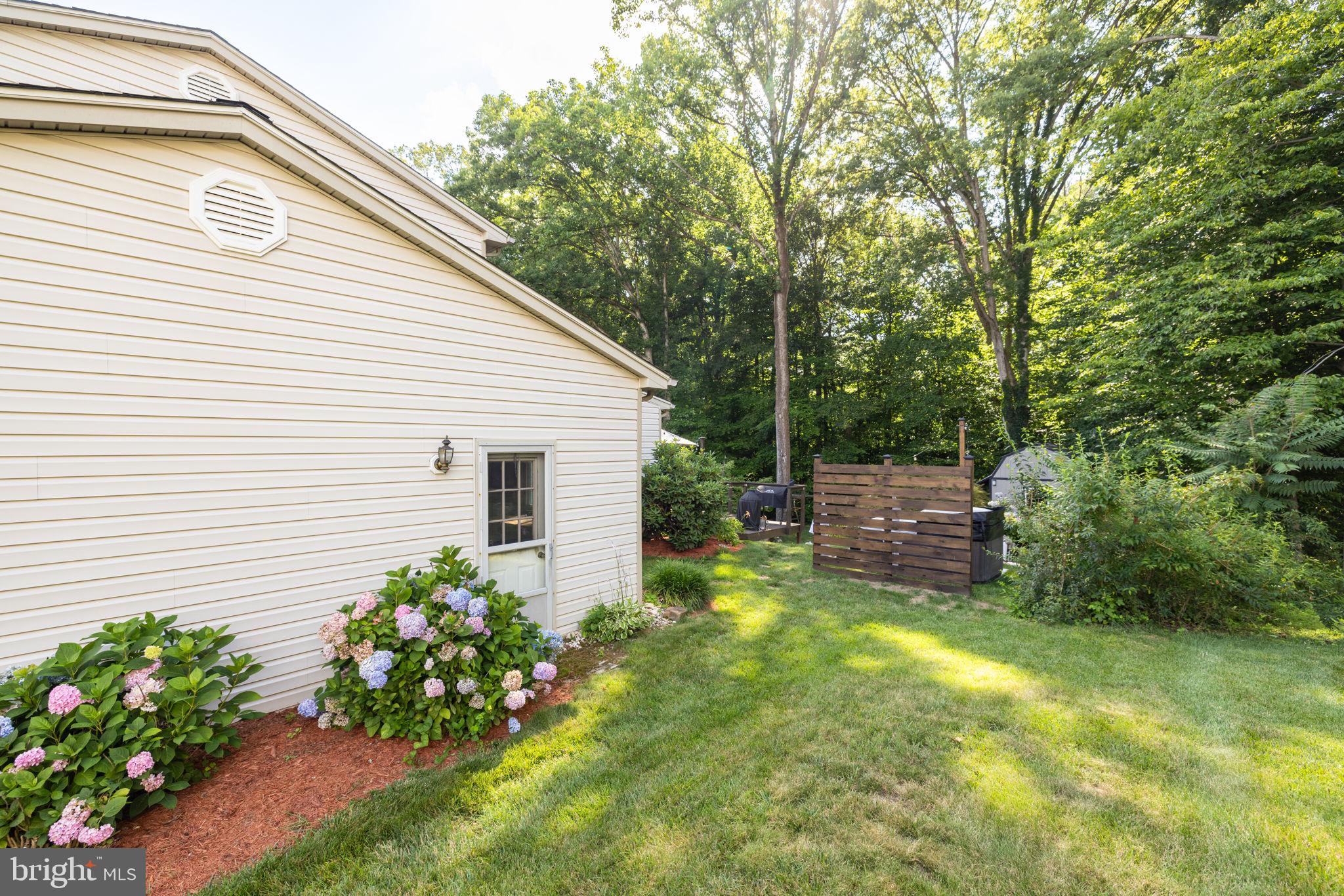 ORANGE HUNT ESTATES - Residential