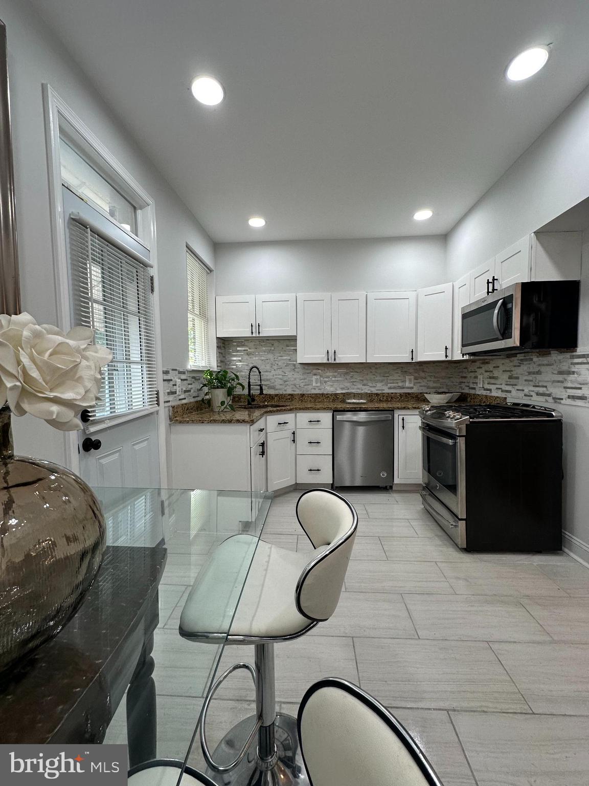 BELAIR-EDISON - Residential