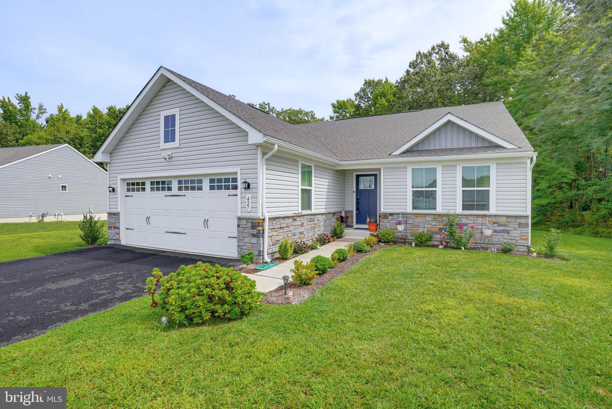 427 ALEZACH DRIVE
