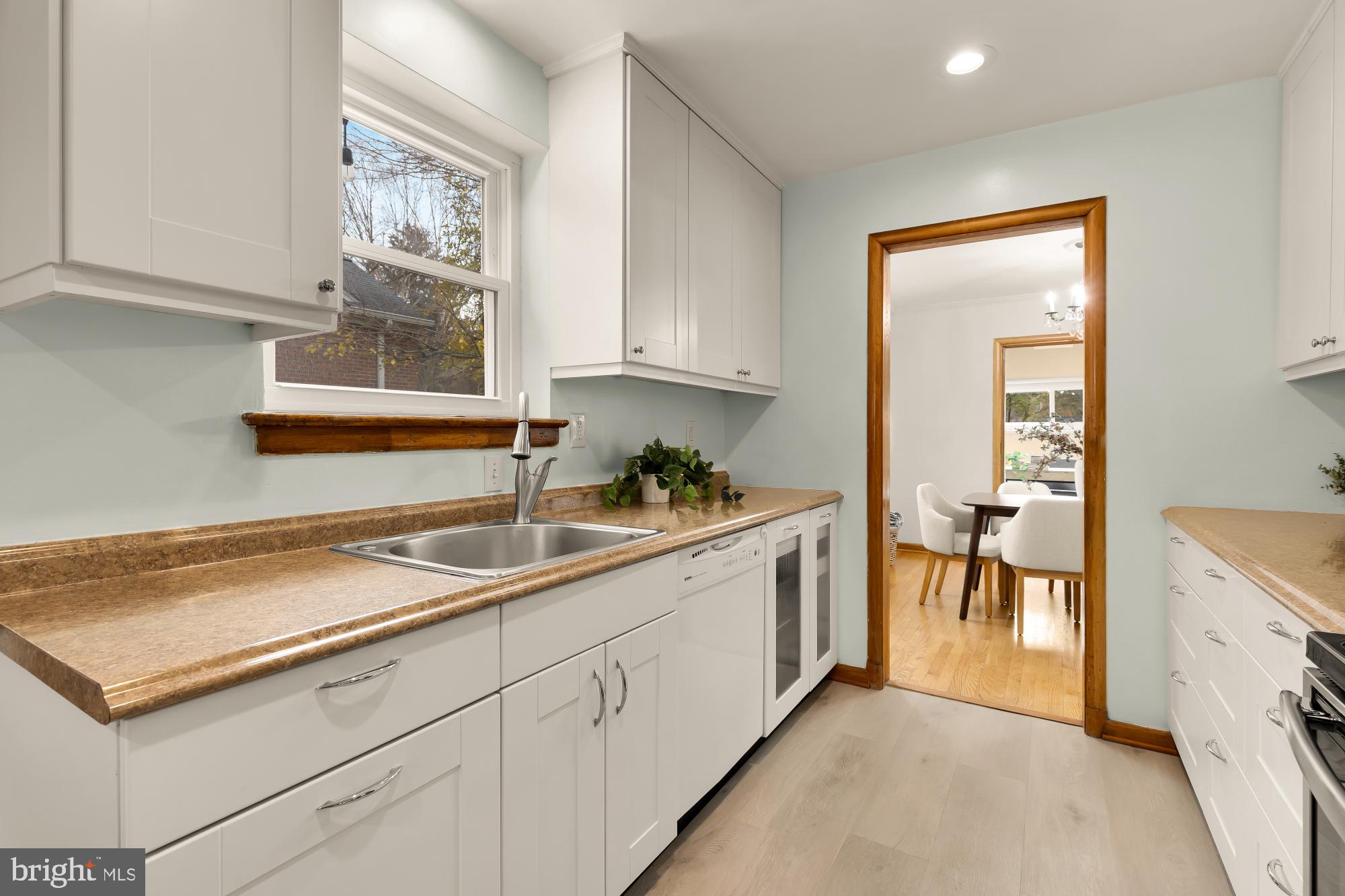 WOODSIDE PARK - Residential