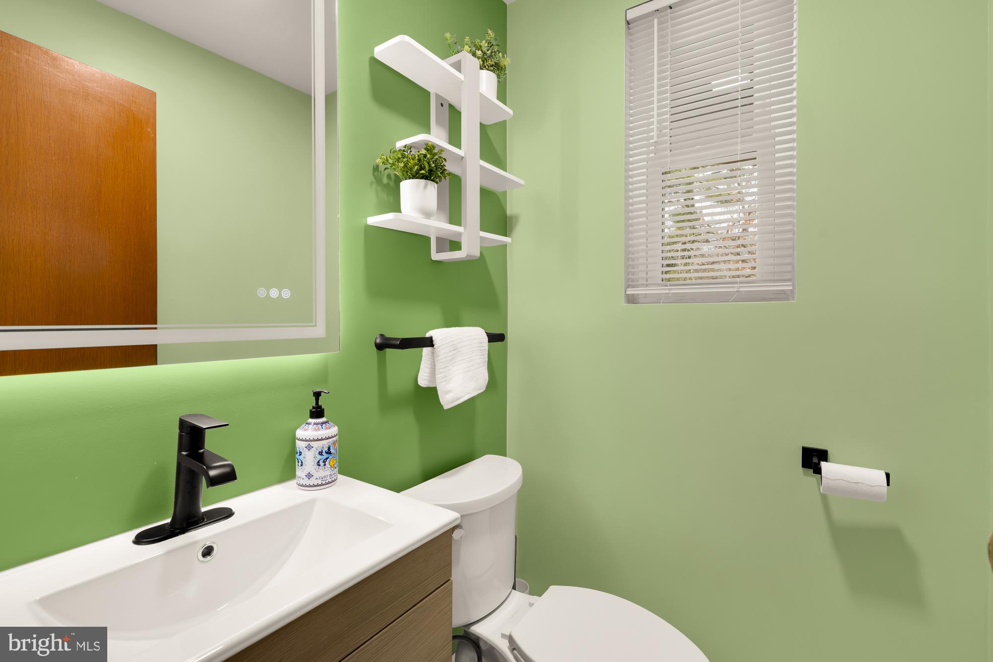 WOODSIDE PARK - Residential