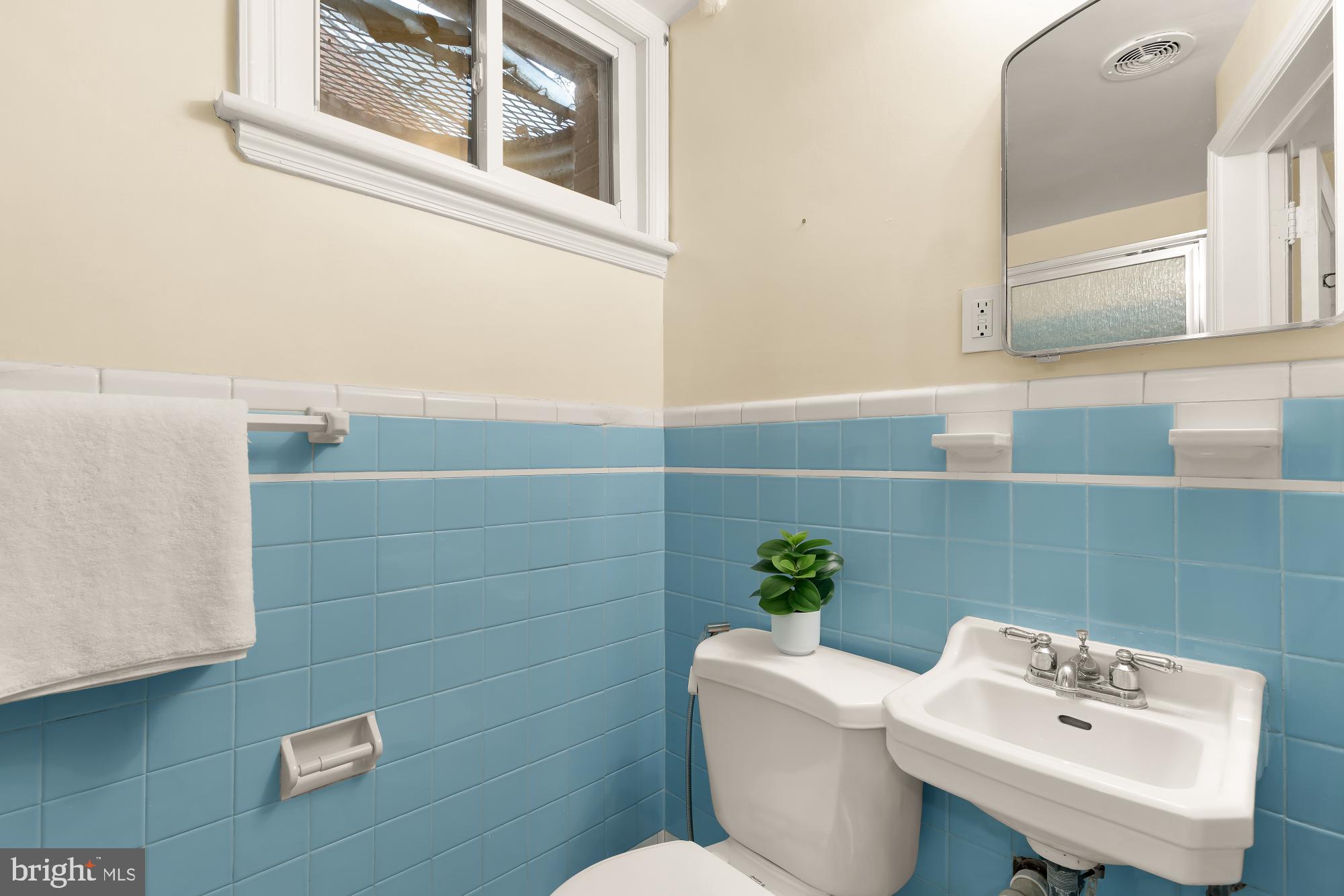 WOODSIDE PARK - Residential