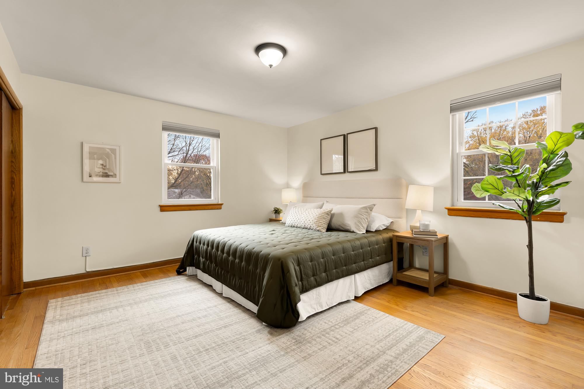 WOODSIDE PARK - Residential