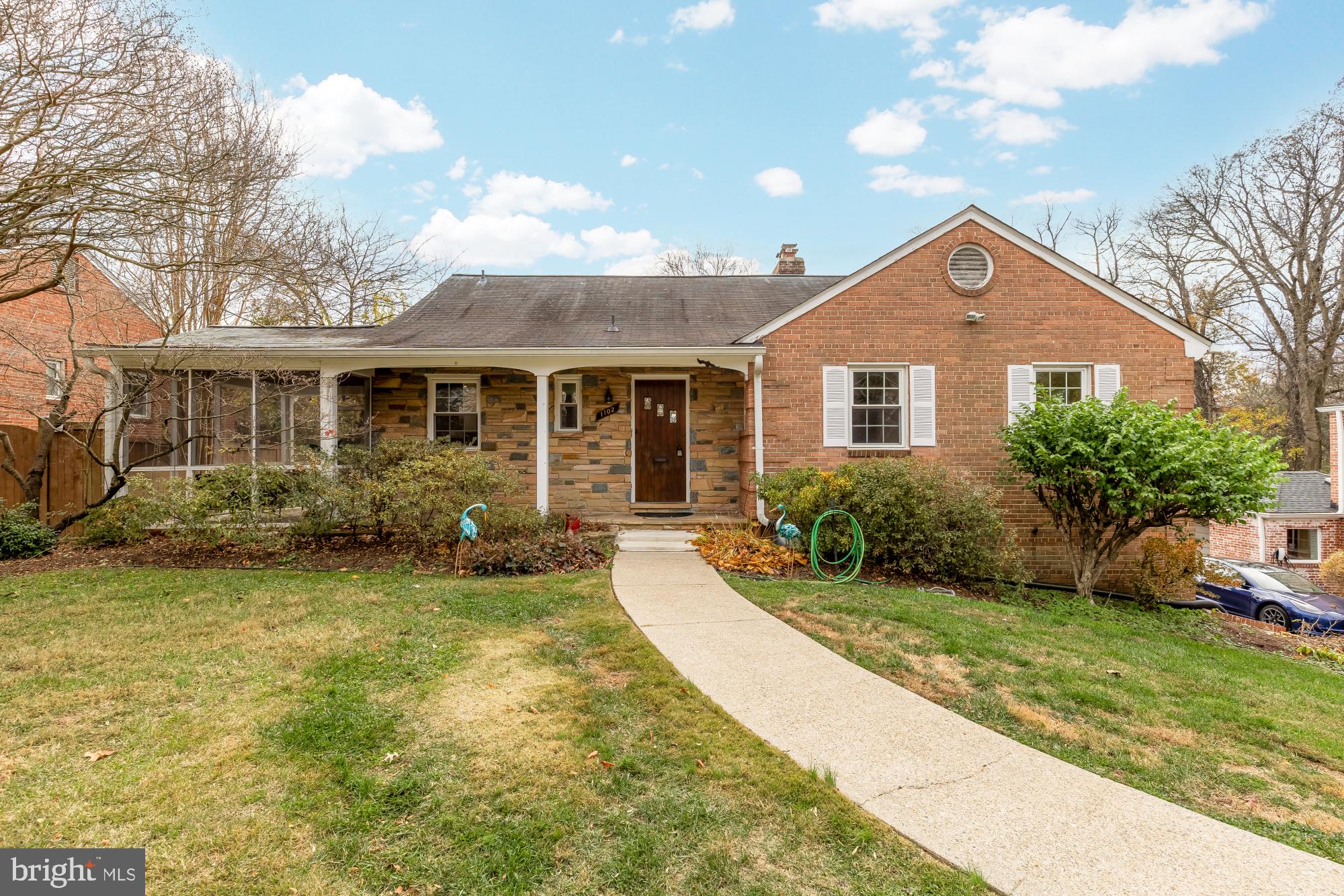 WOODSIDE PARK - Residential