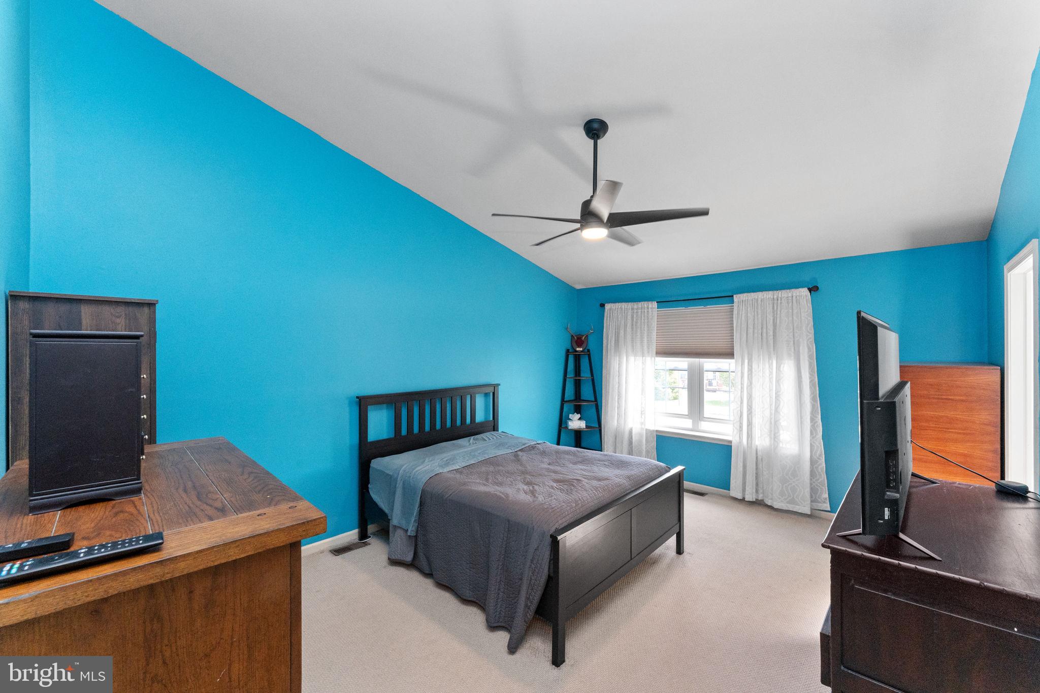 FOX RIDGE - Residential